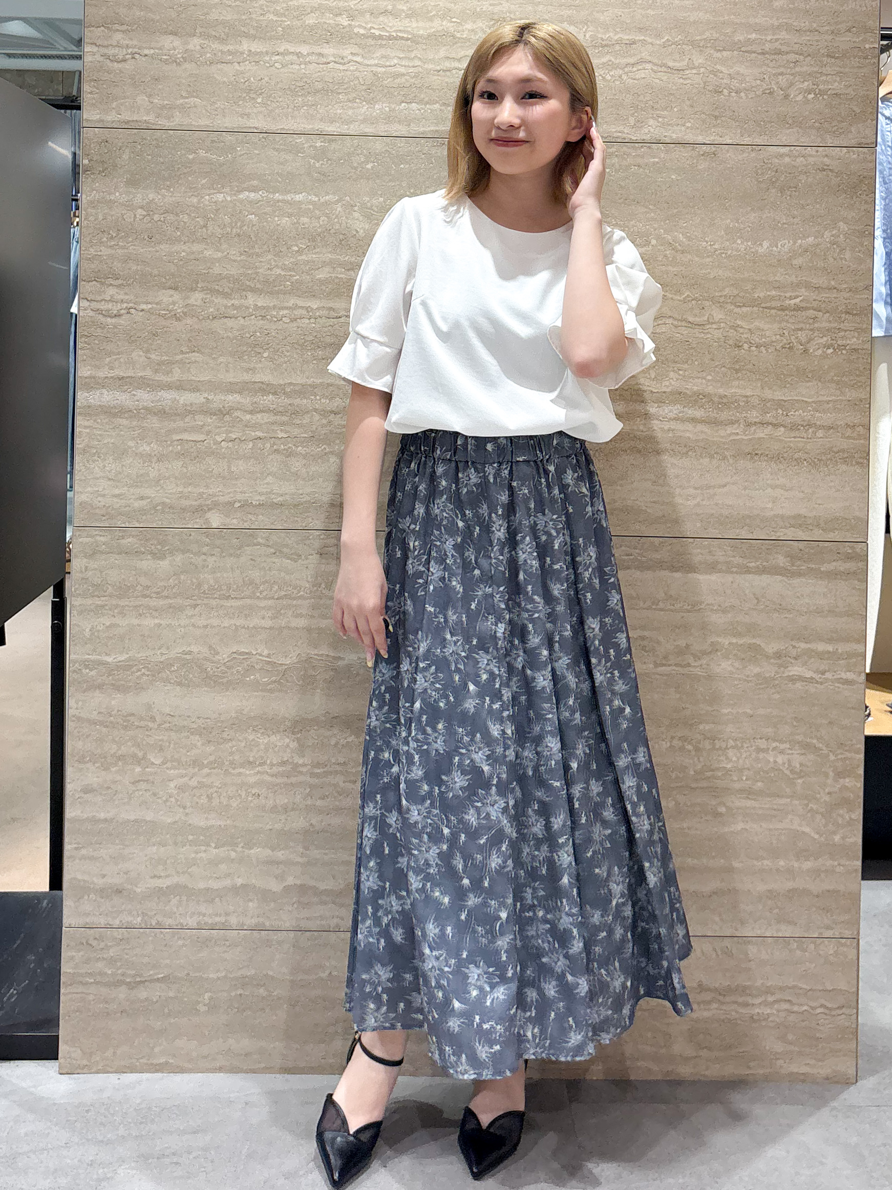 ふうかさんの「index｜【接触冷感／吸水速乾】タックパフスリーブブラウス《防シワ／洗濯機OK／XS～3L／8col》」を使ったコーディネート