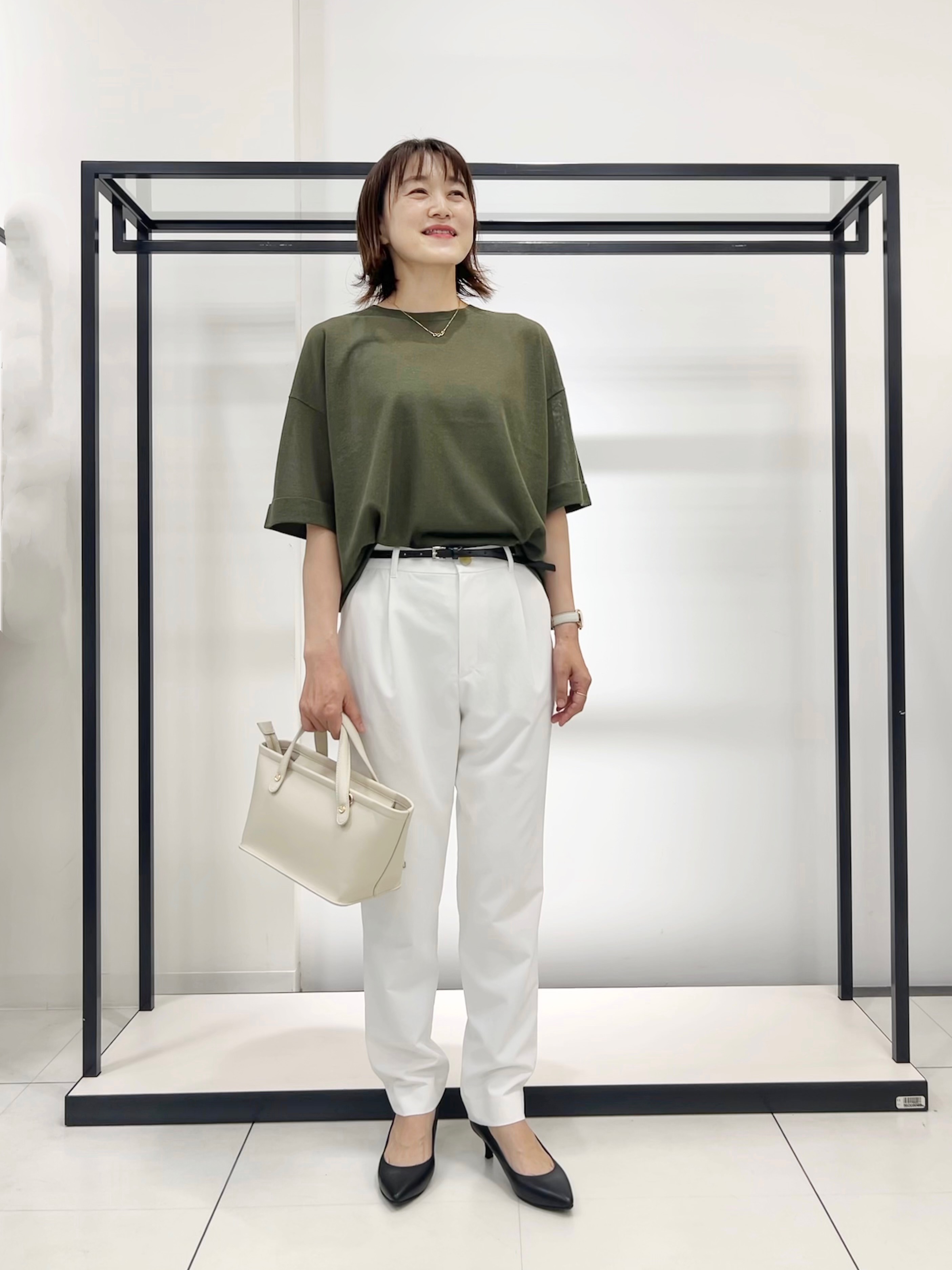 Mikiさんの「UNTITLED｜【アンサンブル可/Tシャツ風/ゆったり】リラックスニットトップス」を使ったコーディネート
