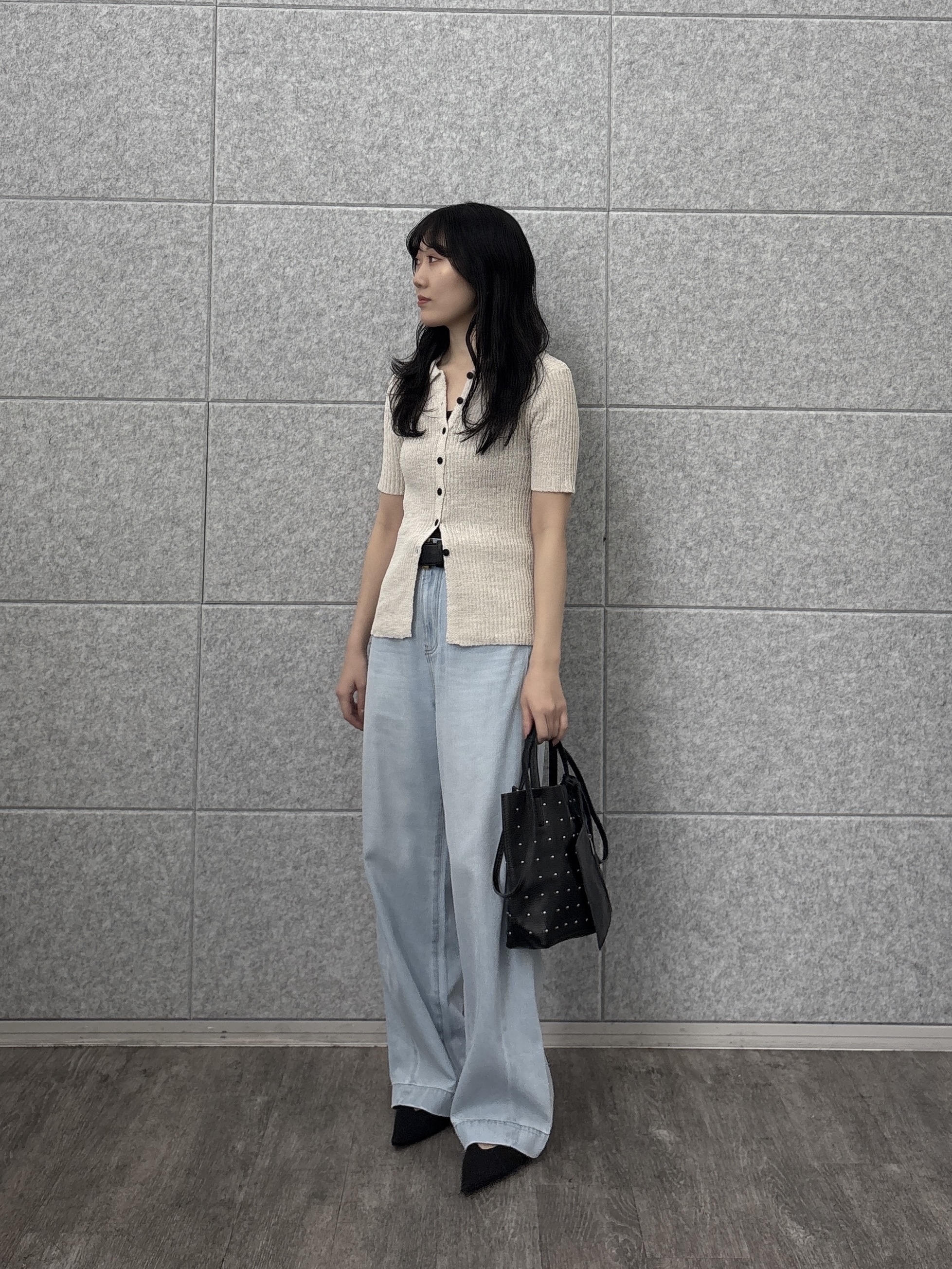 rinaさんの「INDIVI｜ハーフスリーブポロニットカーデ」を使ったコーディネート