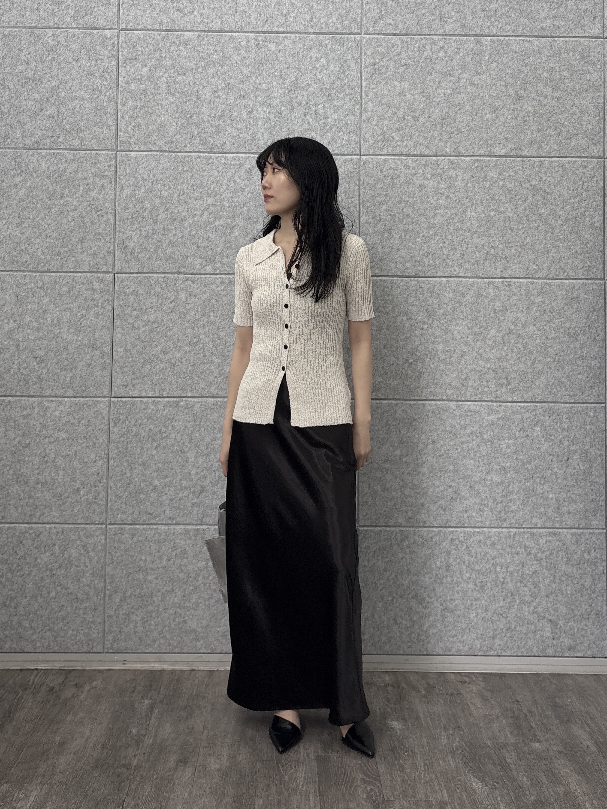 rinaさんの「INDIVI｜ハーフスリーブポロニットカーデ」を使ったコーディネート