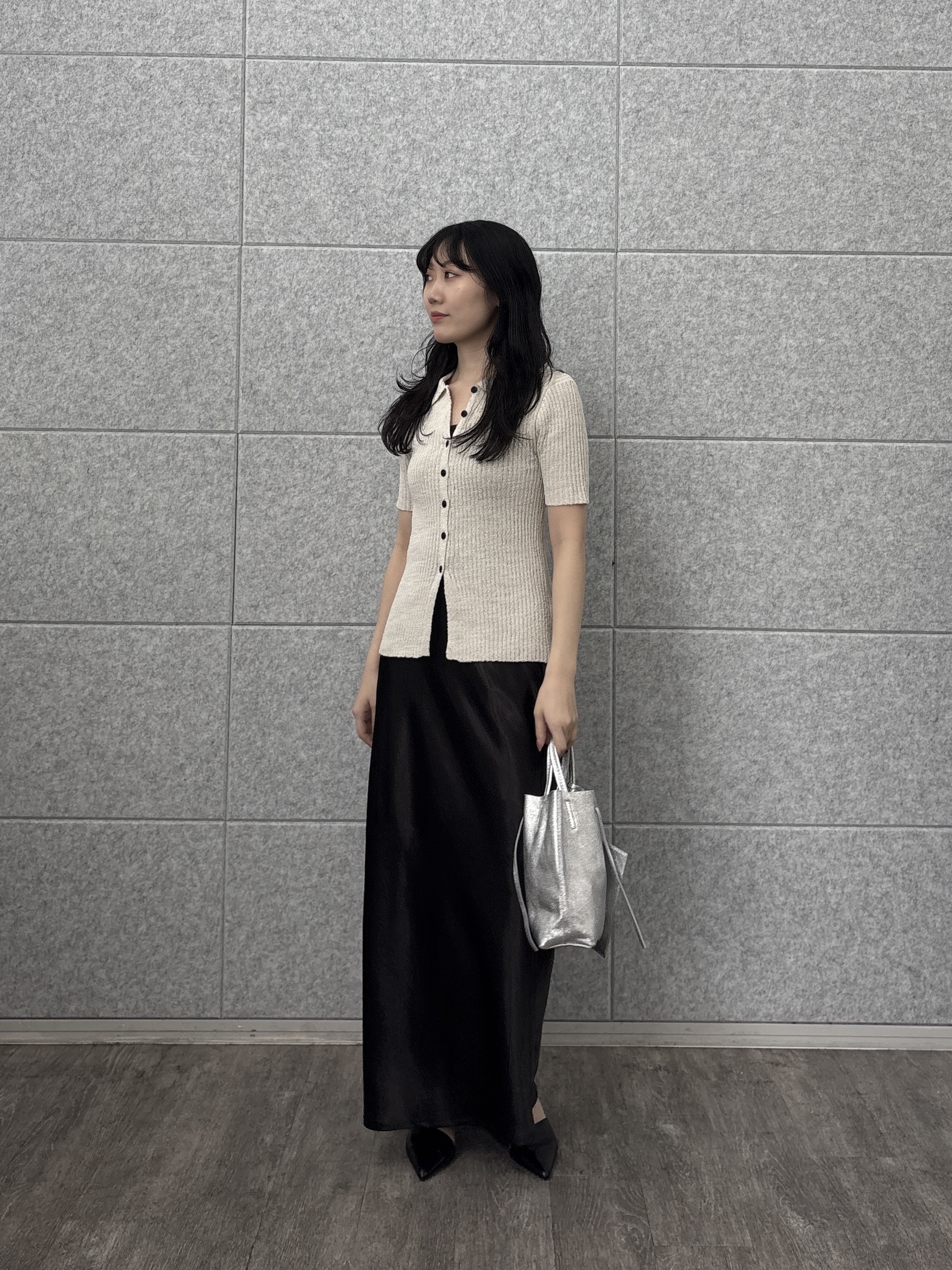 rinaさんの「INDIVI｜ハーフスリーブポロニットカーデ」を使ったコーディネート