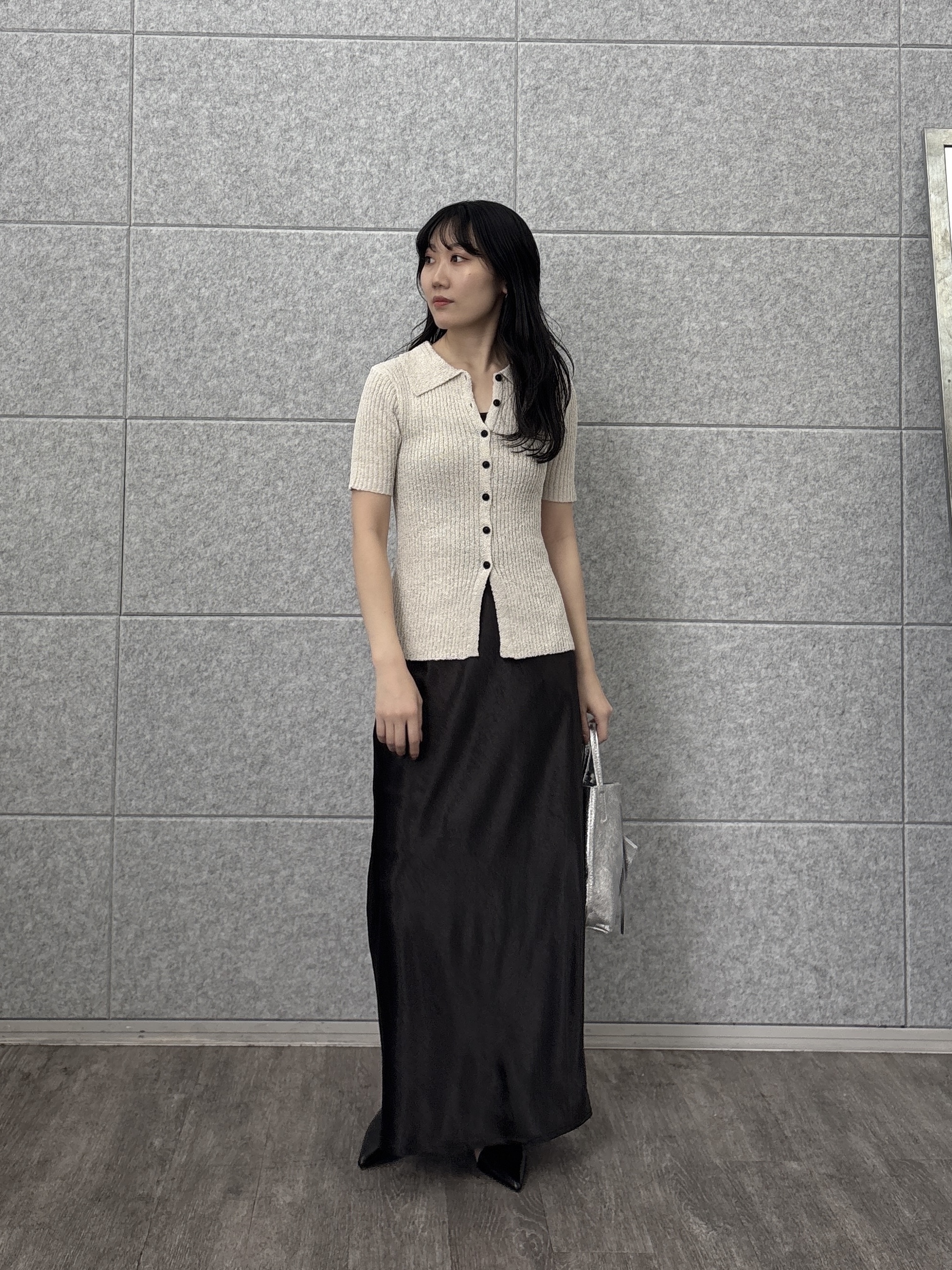 rinaさんの「INDIVI｜ハーフスリーブポロニットカーデ」を使ったコーディネート