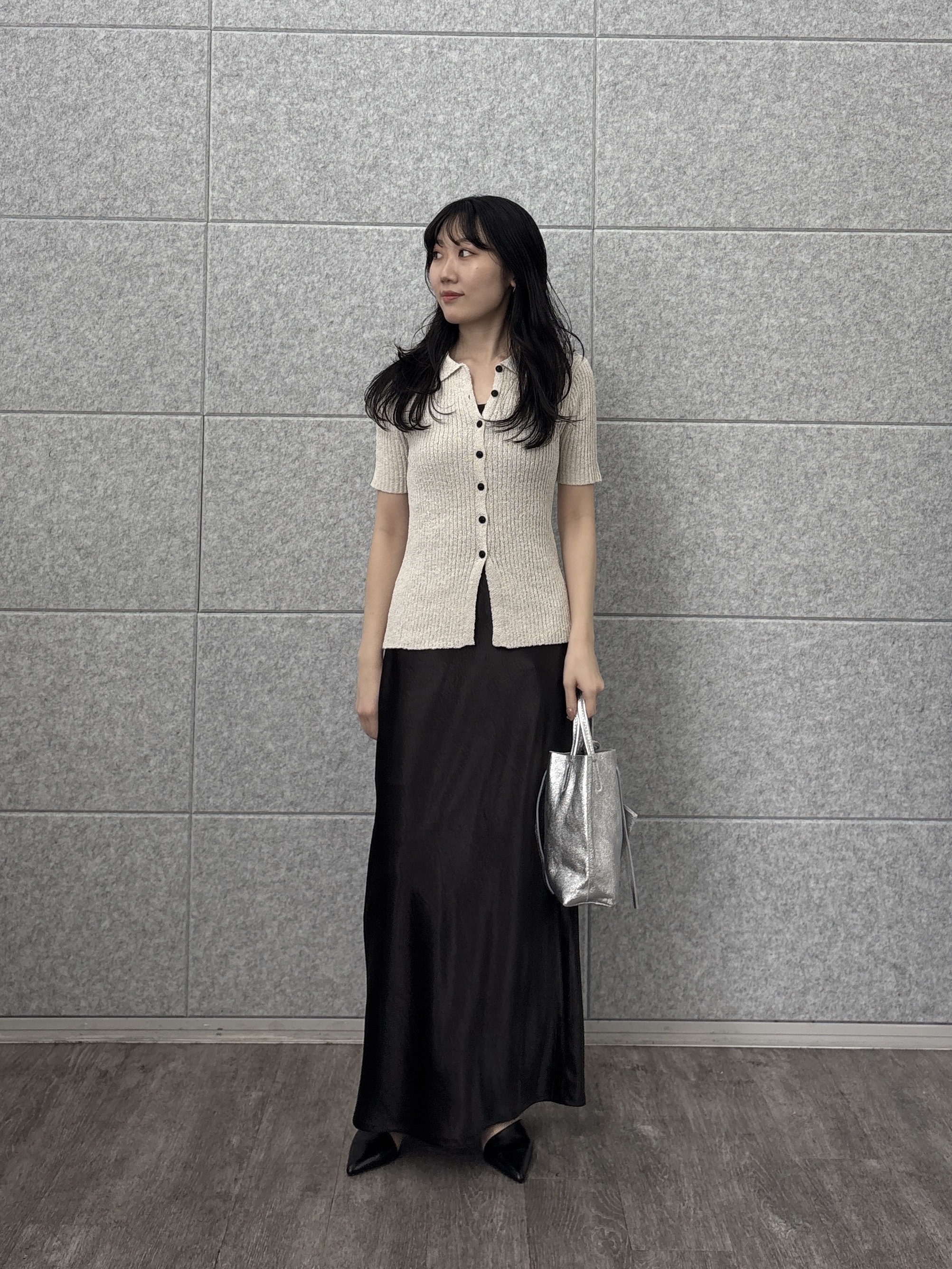 rinaさんの「INDIVI｜ハーフスリーブポロニットカーデ」を使ったコーディネート