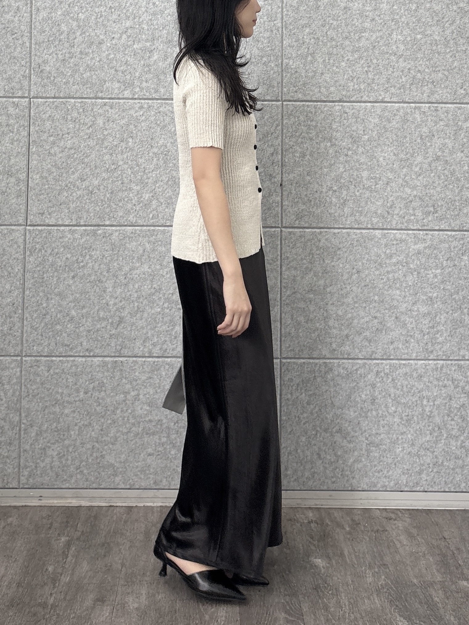 rinaさんの「INDIVI｜ハーフスリーブポロニットカーデ」を使ったコーディネート