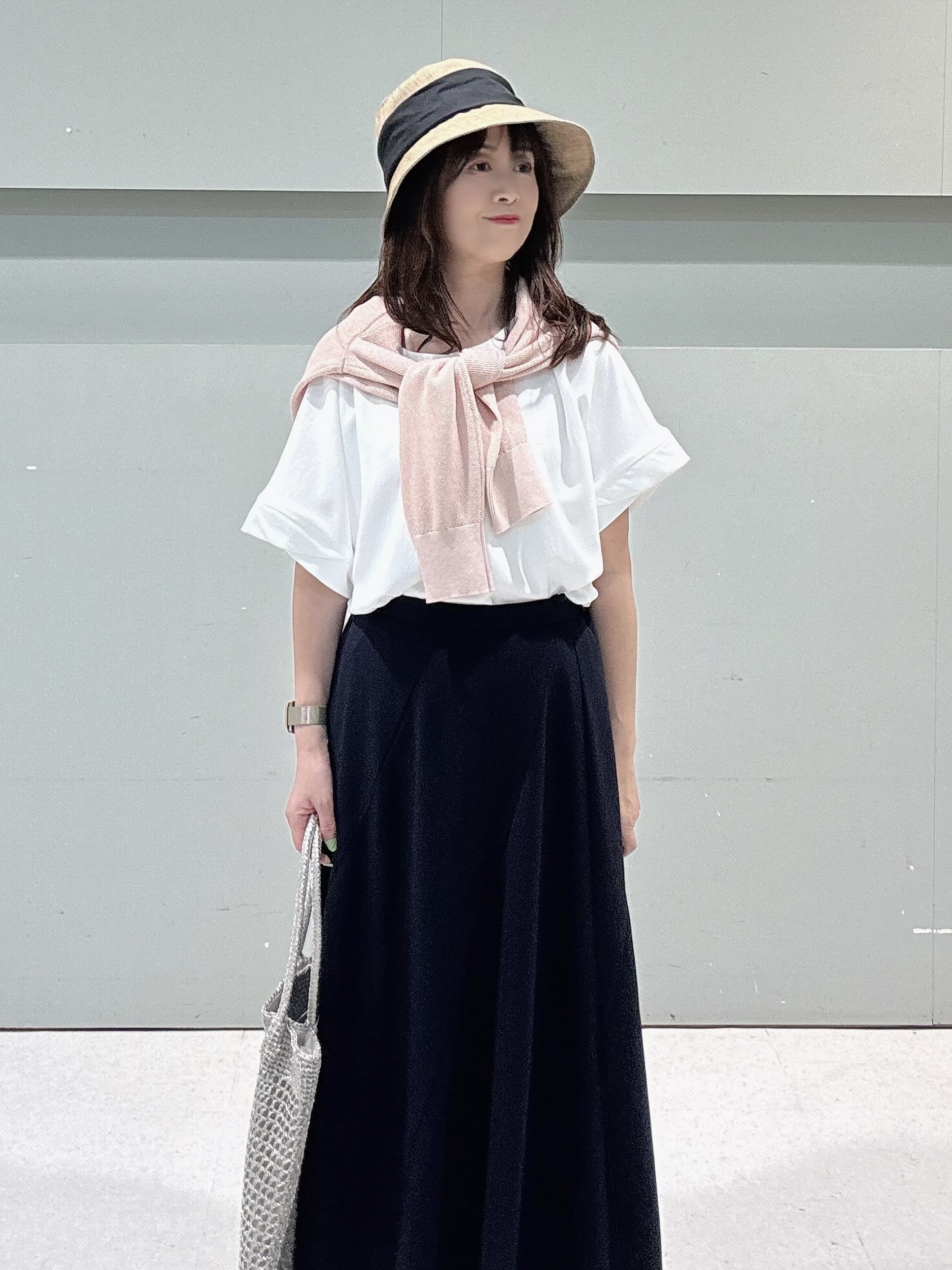 makiさんの「UNTITLED｜◆【アンサンブル可】ラメ混クルーネックカーディガン」を使ったコーディネート