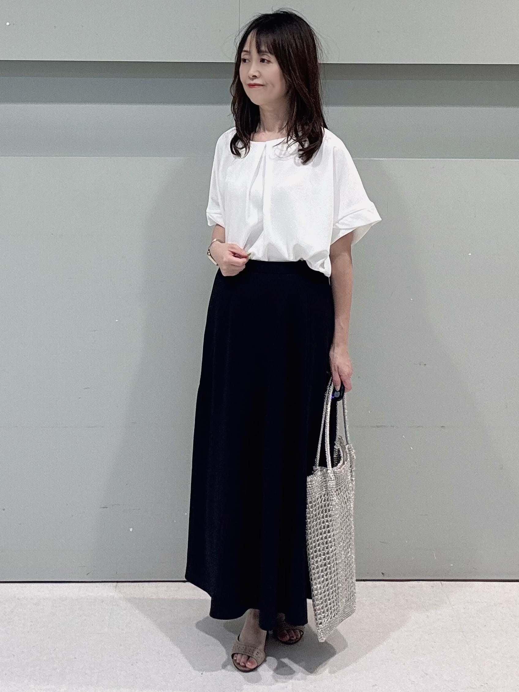 makiさんの「UNTITLED｜◆【アンサンブル可】ラメ混クルーネックカーディガン」を使ったコーディネート