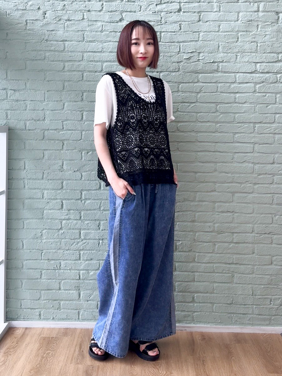 𝐜𝐡𝐢𝐤𝐚さんの「SHOO･LA･RUE｜【高レビュー/洗濯機可/セットアップ可】軽凛(かろりん) 半袖ジャケット」を使ったコーディネート