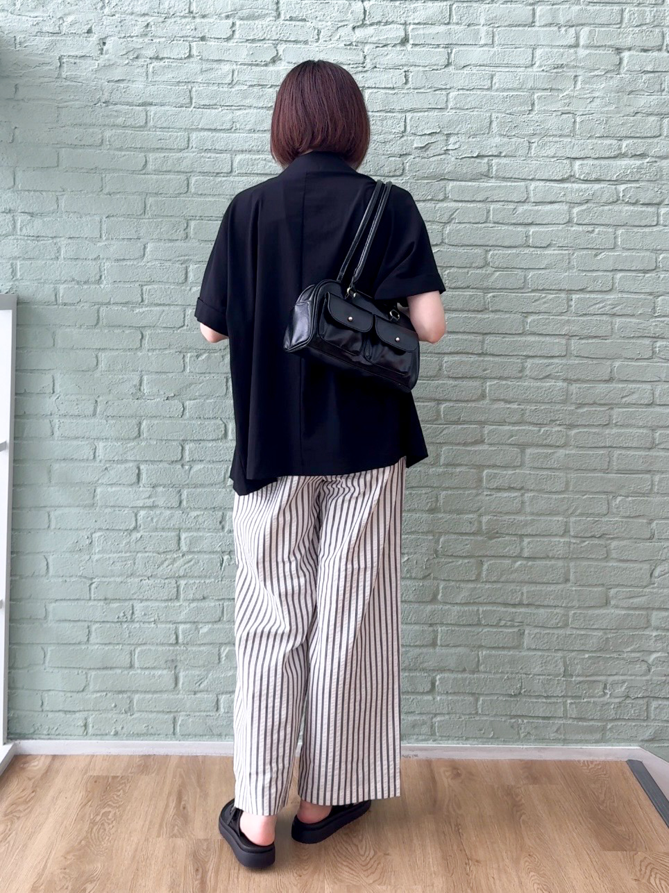 𝐜𝐡𝐢𝐤𝐚さんの「SHOO･LA･RUE｜【高レビュー/洗濯機可/セットアップ可】軽凛(かろりん) 半袖ジャケット」を使ったコーディネート