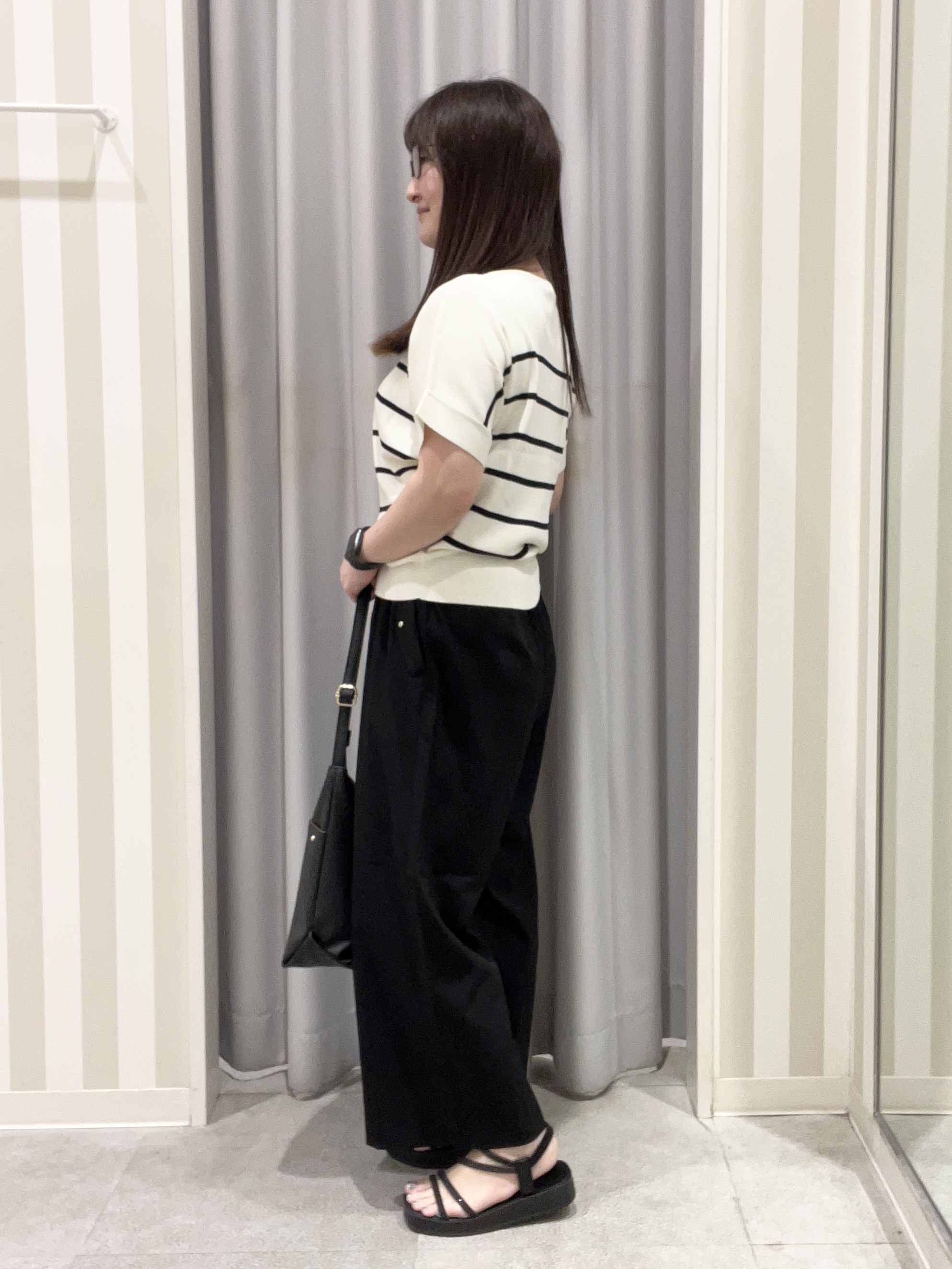 もーりぃさんの「SHOO･LA･RUE｜【毎日洗える/UV】二の腕隠れる さらっとドルマン半袖ニット」を使ったコーディネート