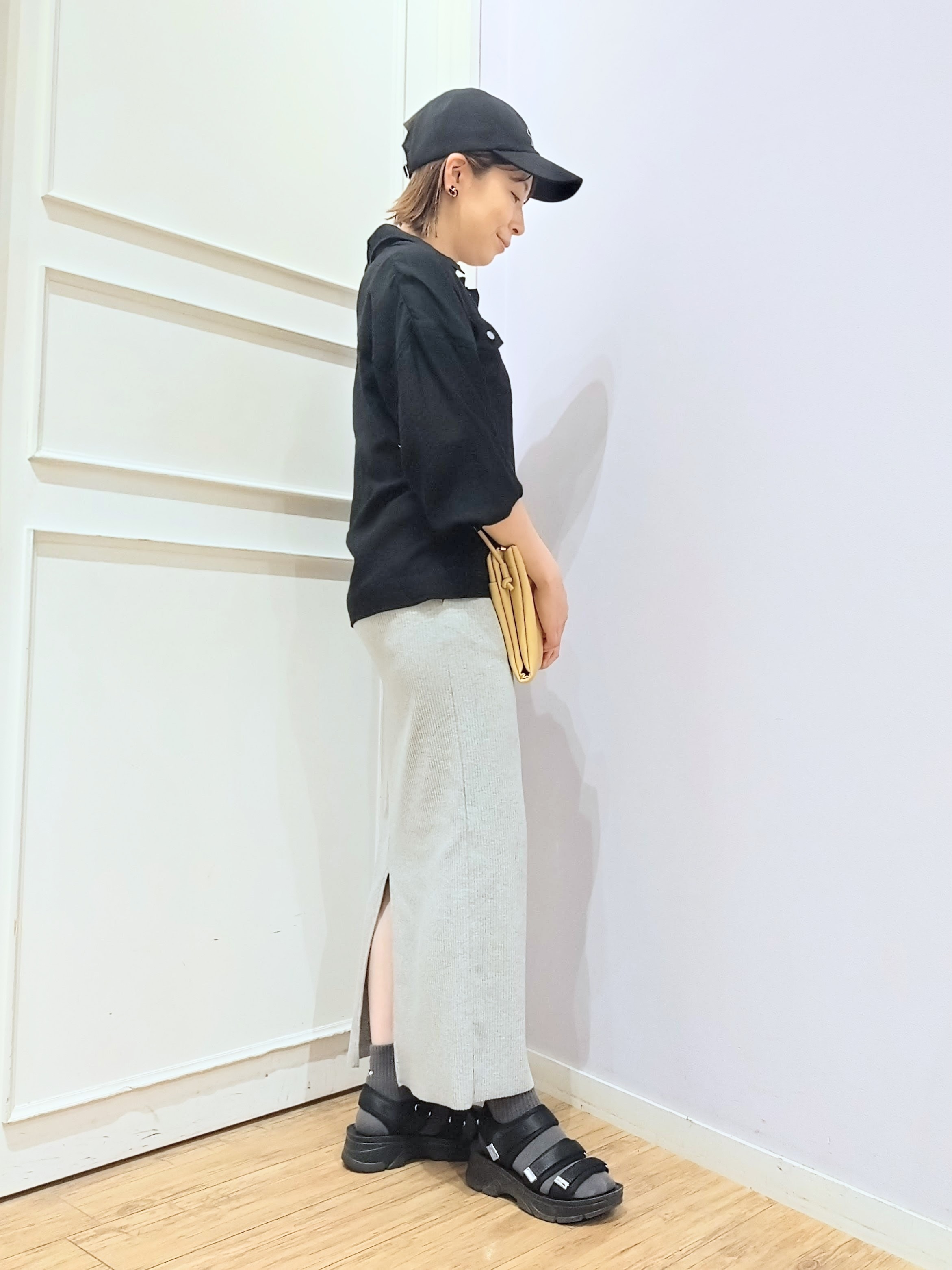 miomioさんの「SHOO･LA･RUE｜【洗濯機可/S-LL】Gジャン風シアーシャツジャケット」を使ったコーディネート