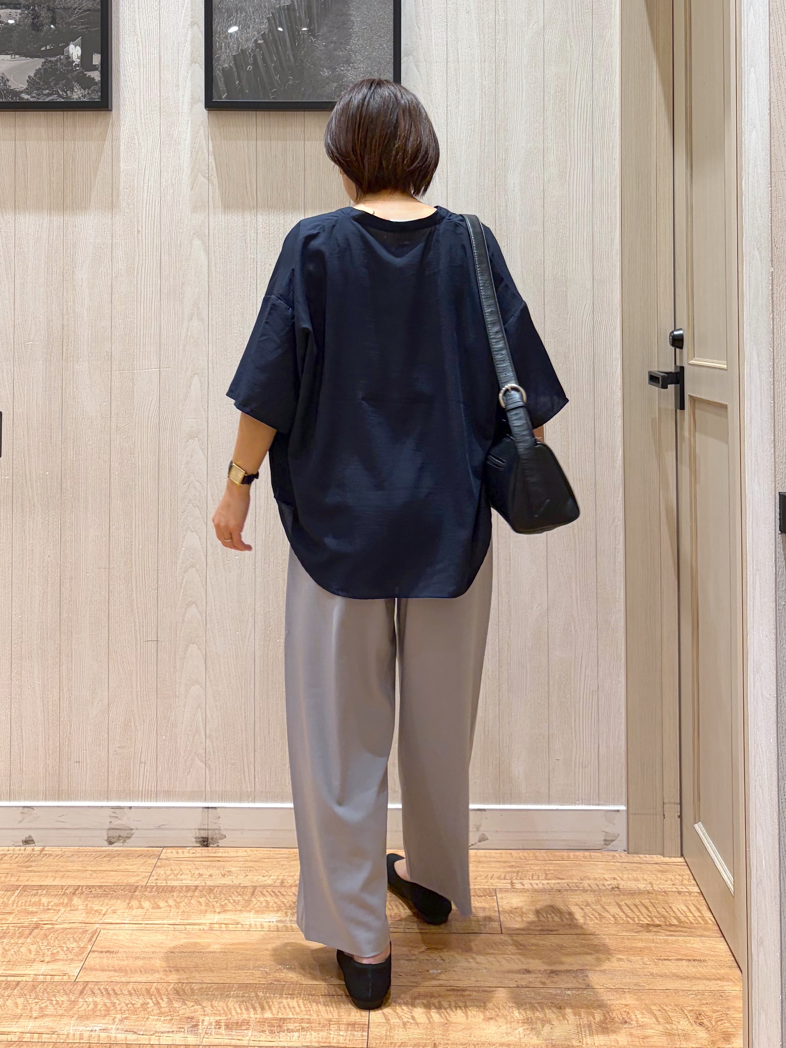 shirayuuuさんの「SHOO･LA･RUE｜【洗濯機可/S-LL】大人の抜け感 ゆるっと5分袖シャツ」を使ったコーディネート