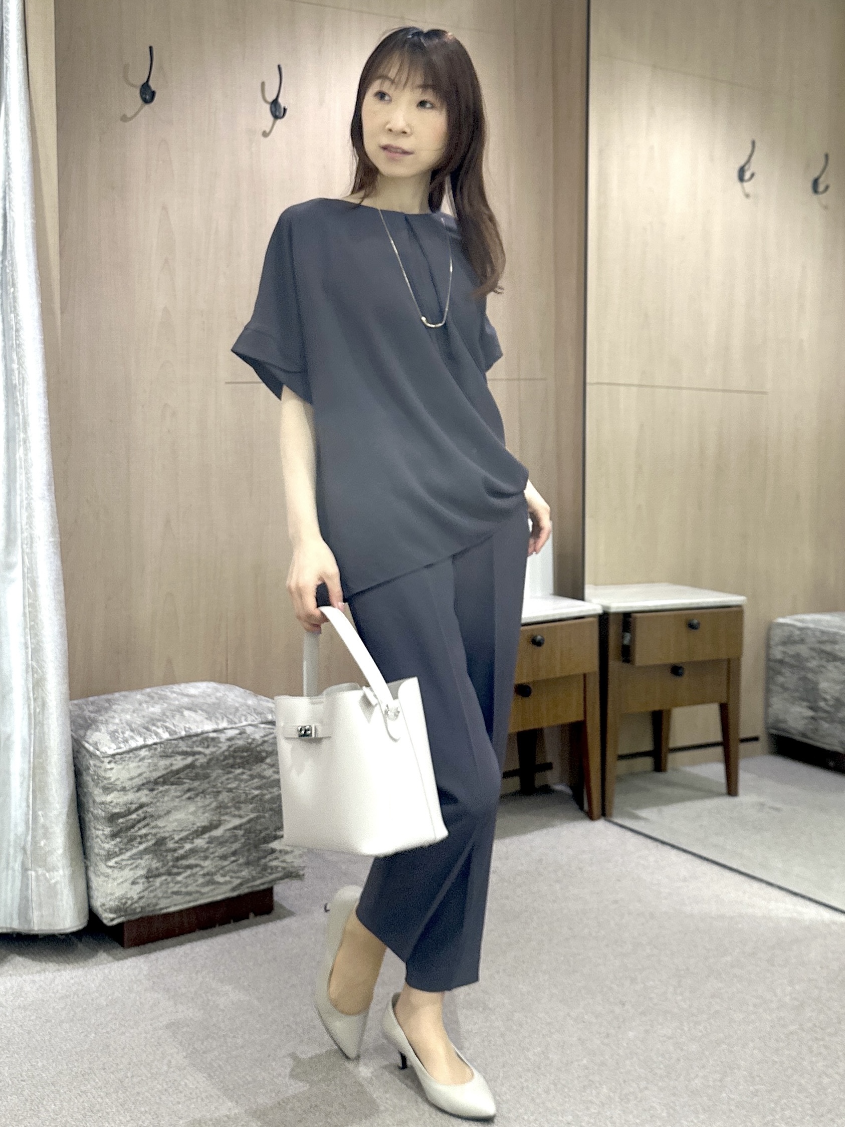 Miwaさんの「UNTITLED｜【セットアップ可/UVカット/前後2WAY】リラクシーフレンチスリーブブラウス」を使ったコーディネート