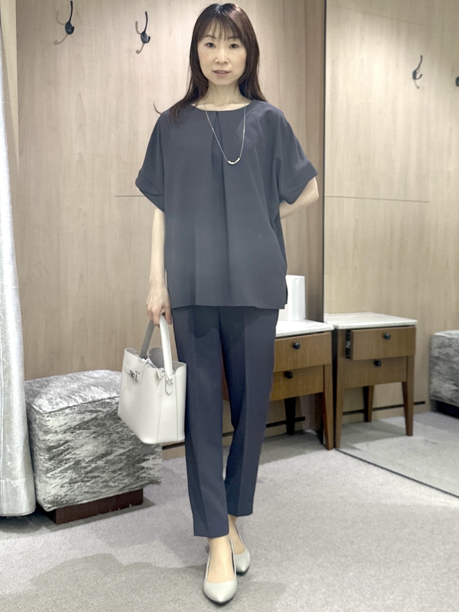 Miwaさんの「UNTITLED｜【セットアップ可/UVカット/前後2WAY】リラクシーフレンチスリーブブラウス」を使ったコーディネート