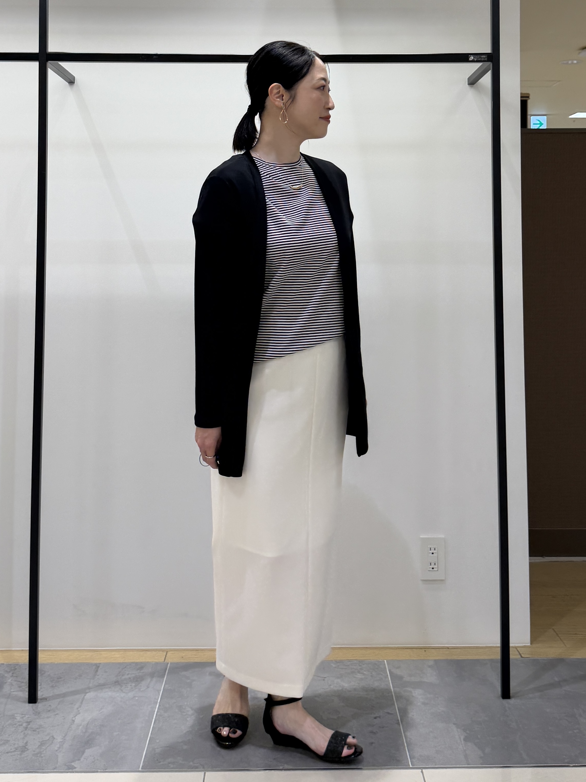 shihoさんの「INDIVI｜【UVケア】着流しミドル丈カーディガンジャージ」を使ったコーディネート