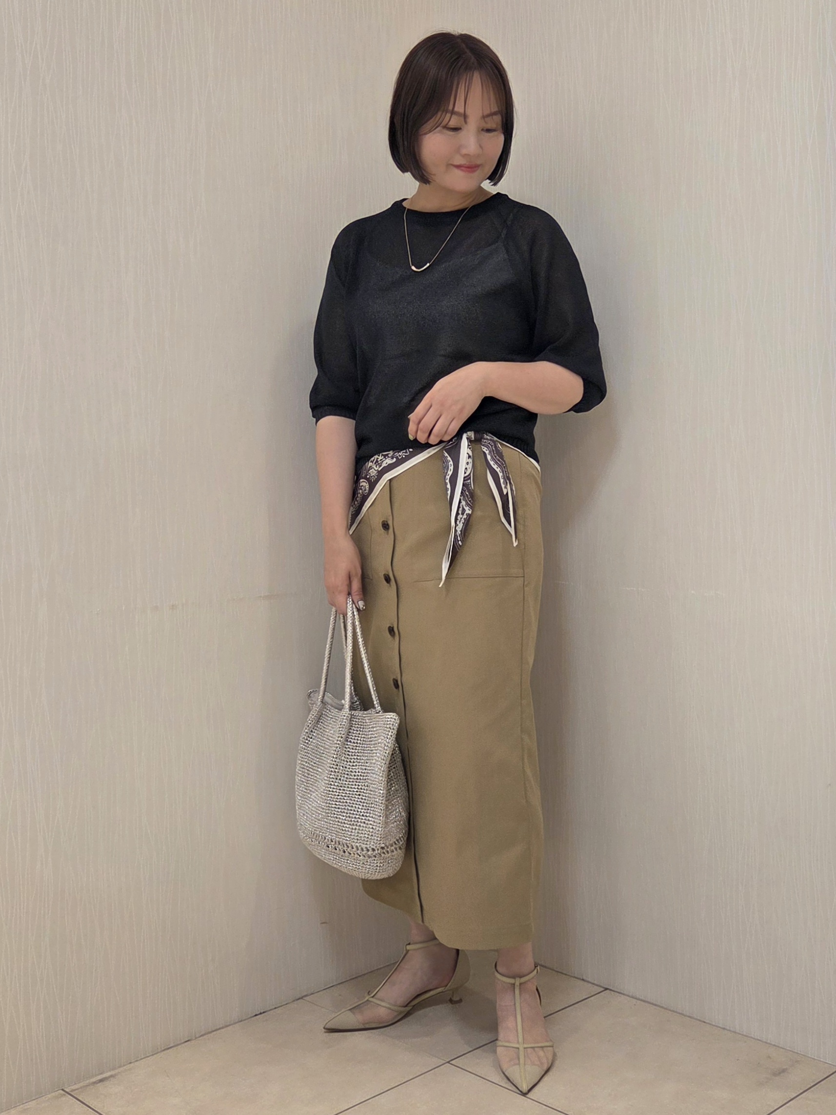 naokoさんの「UNTITLED｜【洗える/ゆったり】クルーネックドライニット」を使ったコーディネート