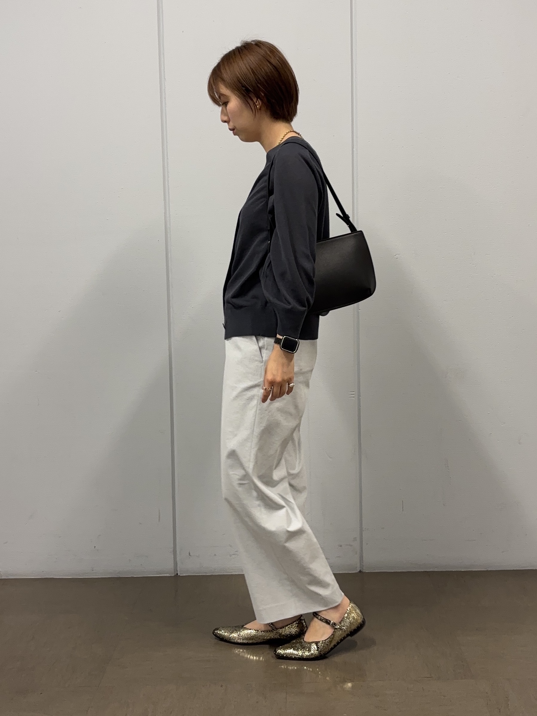 tsujiさんの「UNTITLED｜【アンサンブル可/シアー】リネンエステルカーディガン」を使ったコーディネート