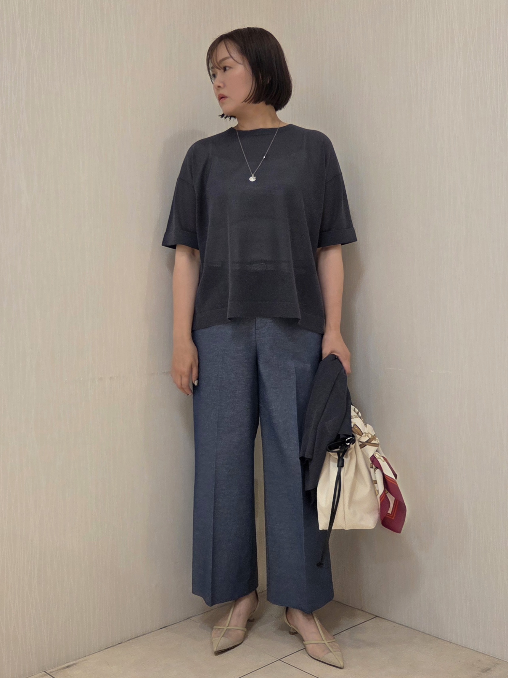 naokoさんの「UNTITLED｜【アンサンブル可/シアー】リネンエステルカーディガン」を使ったコーディネート