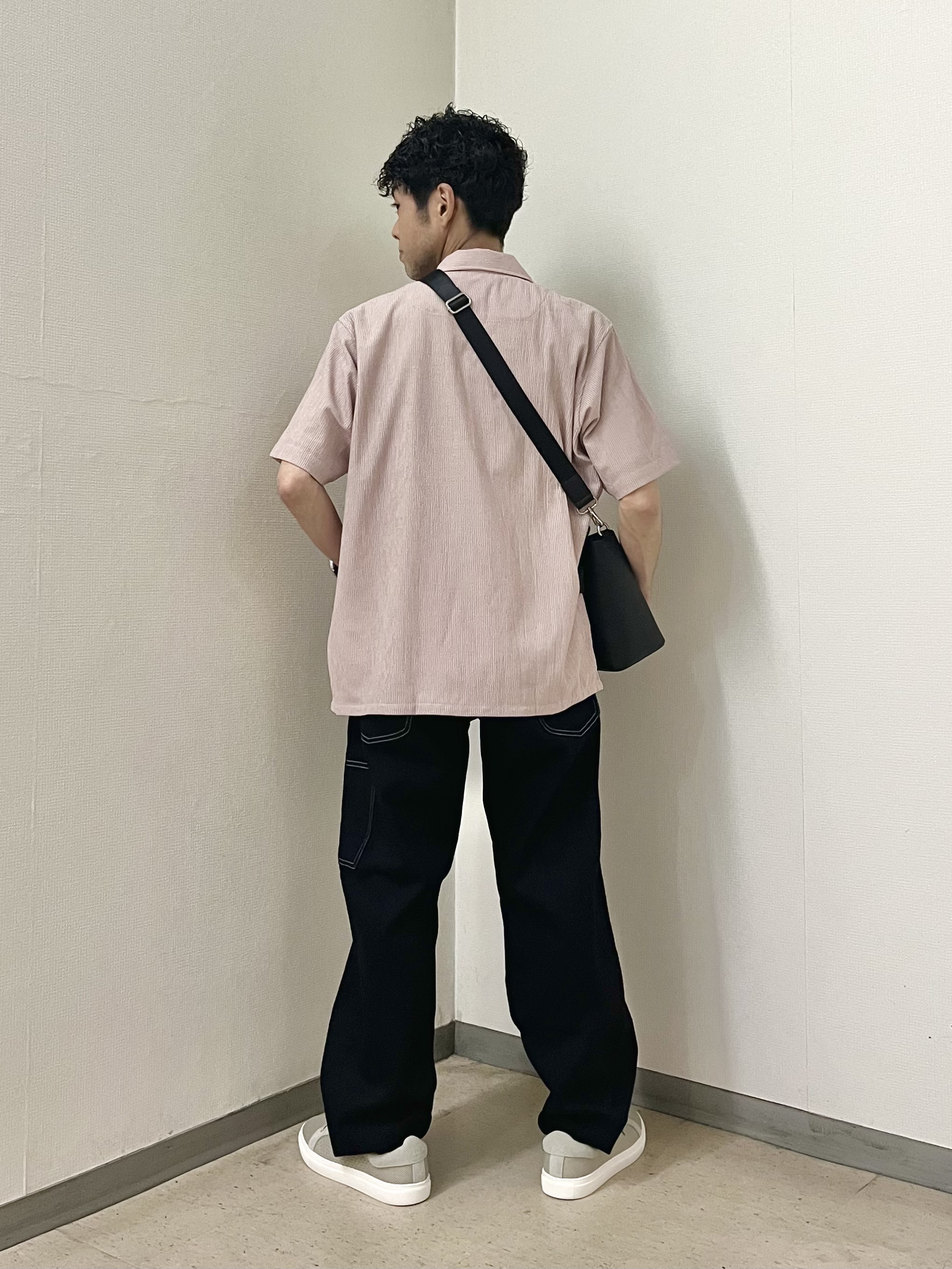 URAさんの「TAKEO KIKUCHI｜【通気性】トリコットサッカー オープンカラー シャツ」を使ったコーディネート