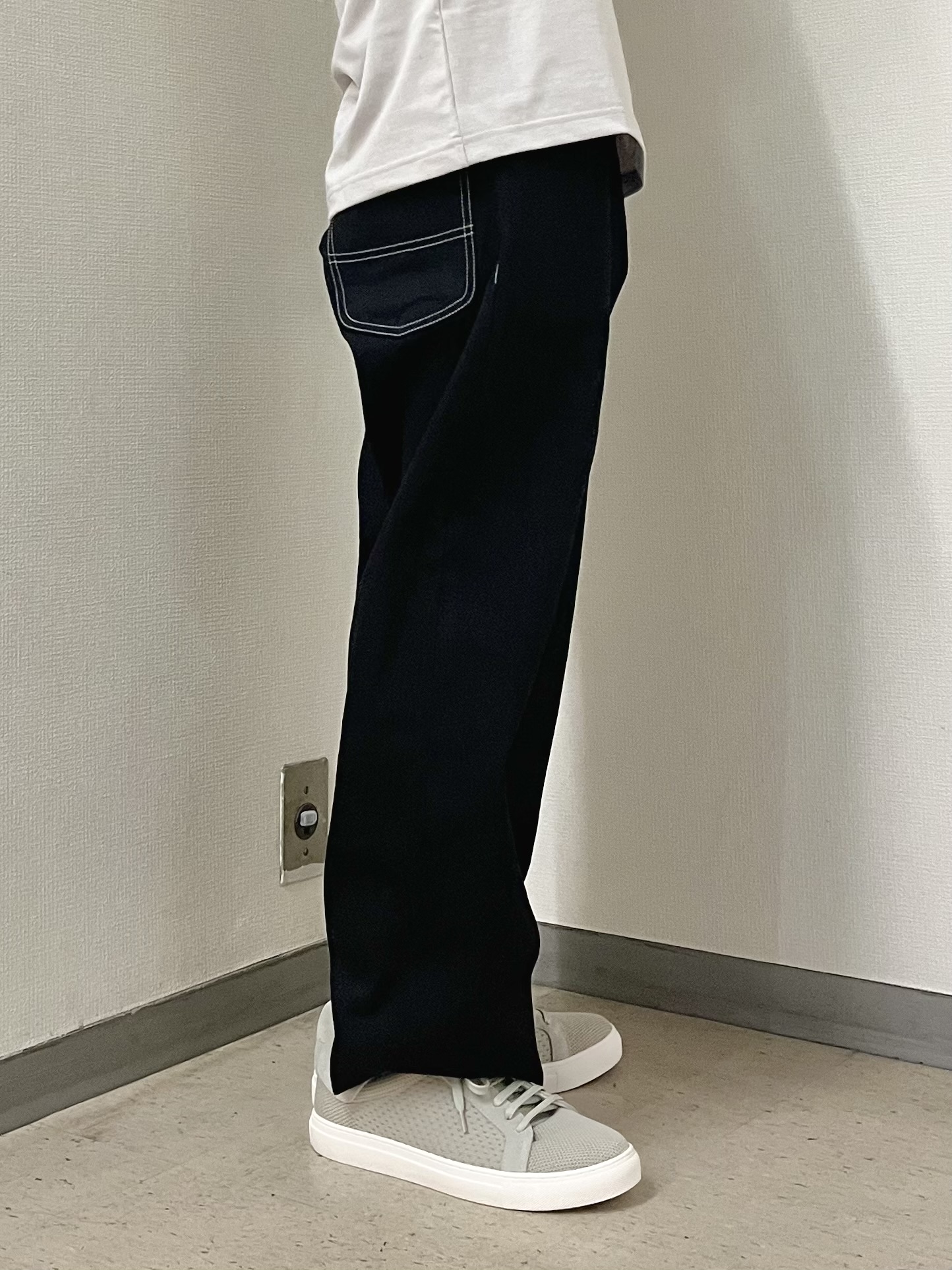 URAさんの「TAKEO KIKUCHI｜【BOWLER HAT LABEL】トロピカルフローラル レーヨンシャツ」を使ったコーディネート