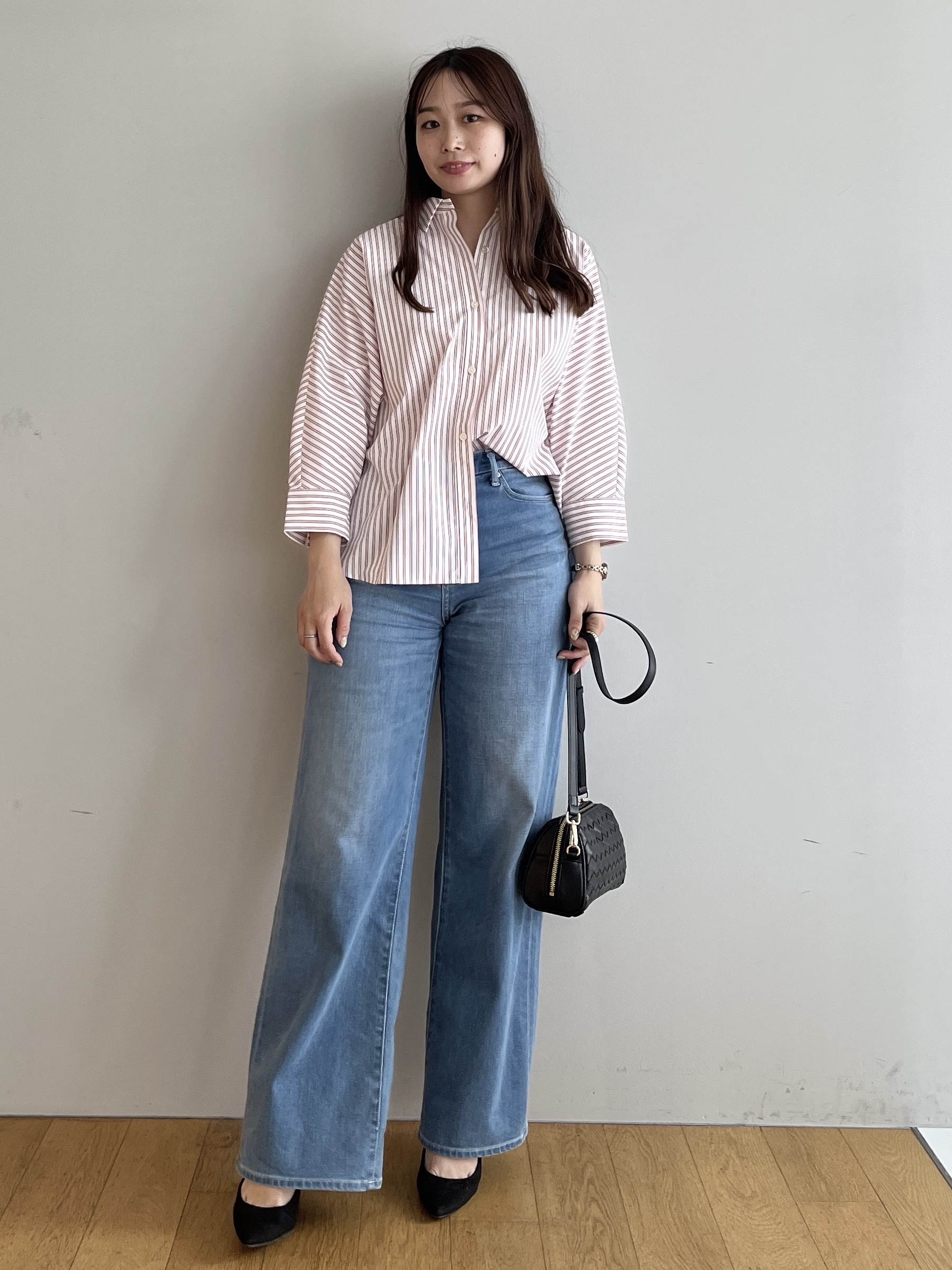 Saekoさんの「UNTITLED｜【接触冷感/吸水速乾/UVカット】ドルマンスリーブシャツ」を使ったコーディネート