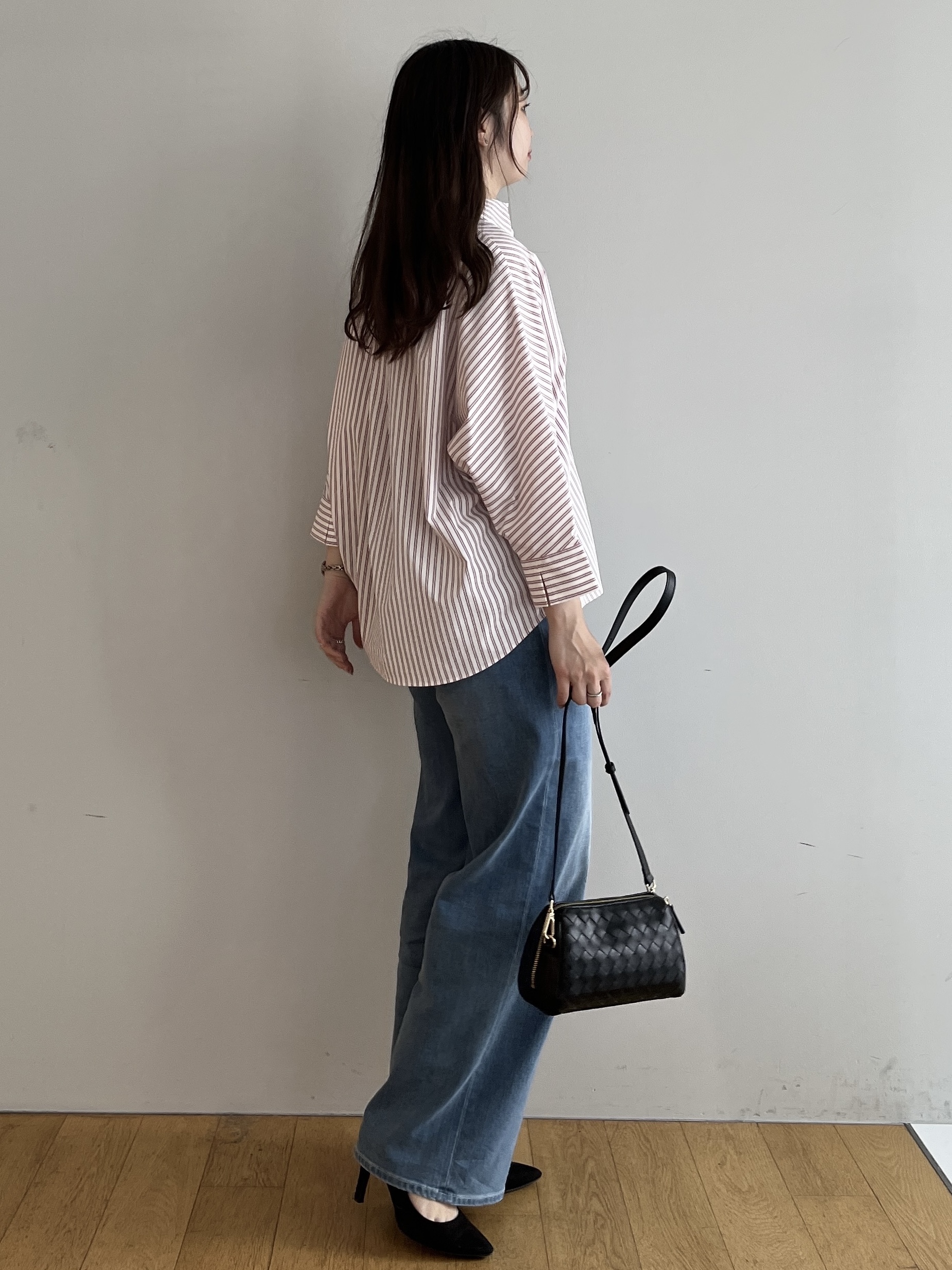 Saekoさんの「UNTITLED｜【接触冷感/吸水速乾/UVカット】ドルマンスリーブシャツ」を使ったコーディネート