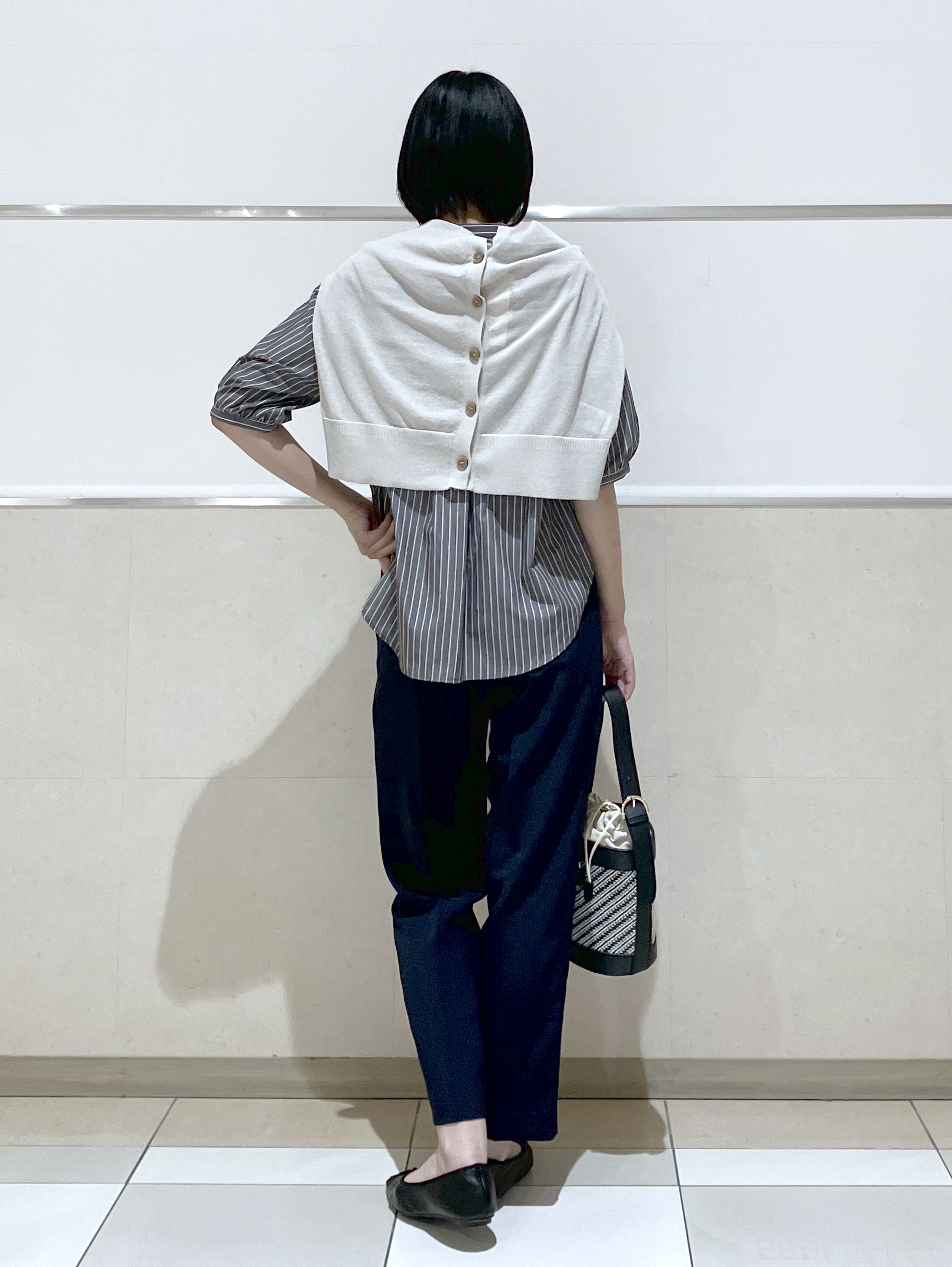 eriko さんの「Dessin｜【着映え/洗える】フロントフリル五分袖ブラウス」を使ったコーディネート