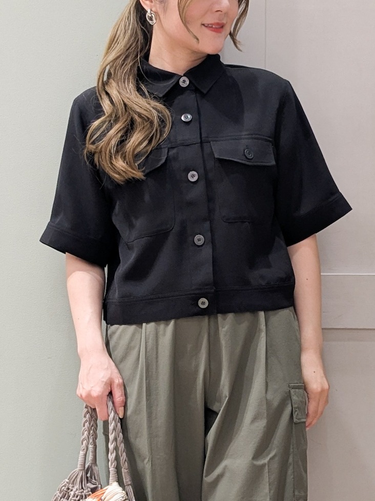 kuwawaさんの「grove｜【吸水速乾・通気性・洗える】衿付きハーフジャケット」を使ったコーディネート