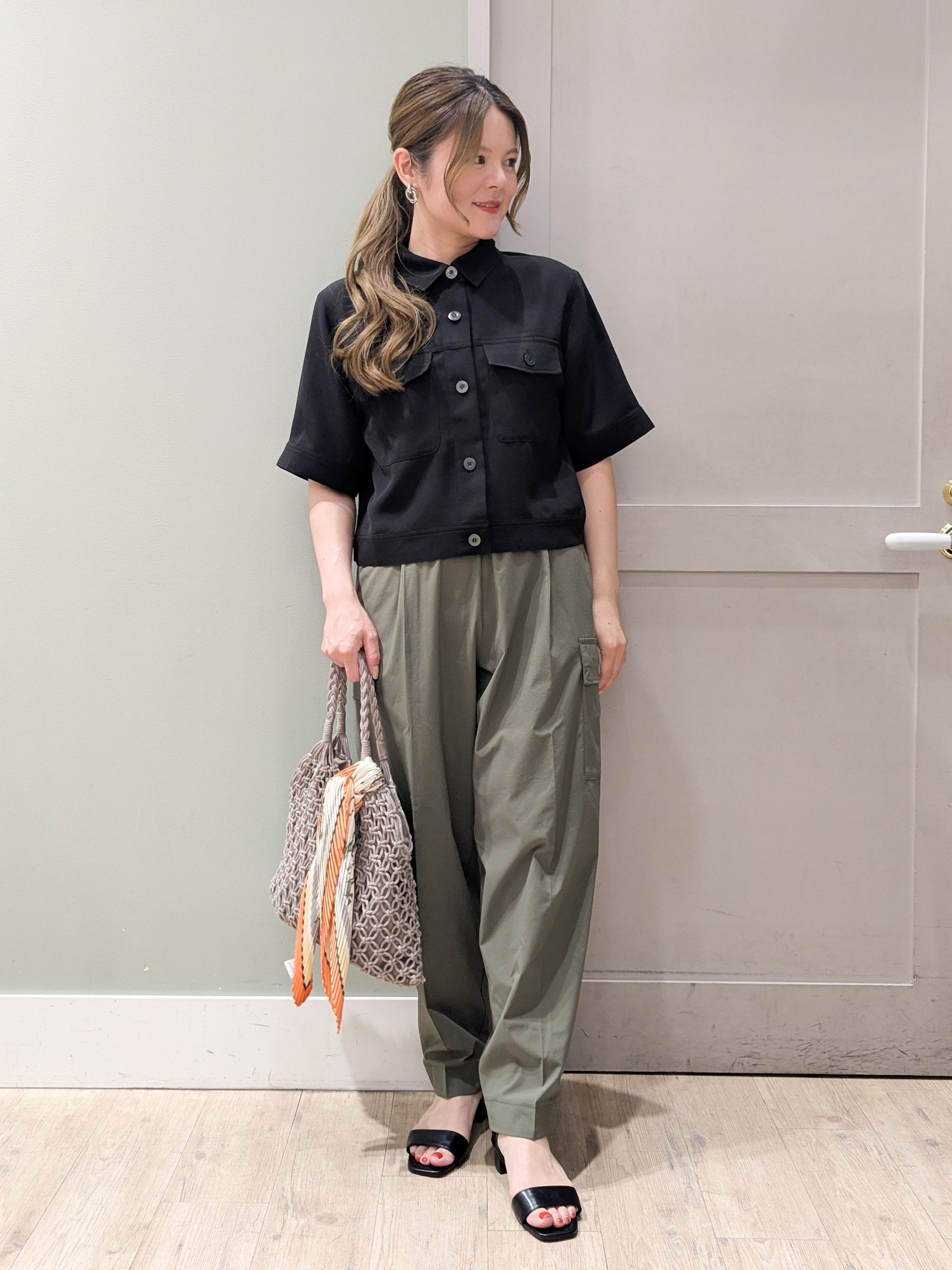 kuwawaさんの「grove｜【吸水速乾・通気性・洗える】衿付きハーフジャケット」を使ったコーディネート