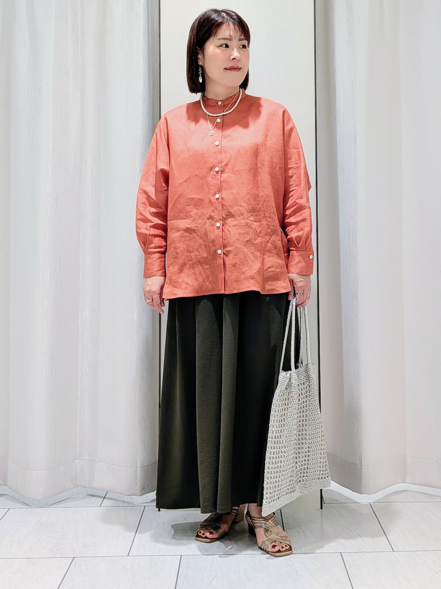 Onumaさんの「UNTITLED｜【麻100】リネンドルマンシャツ」を使ったコーディネート