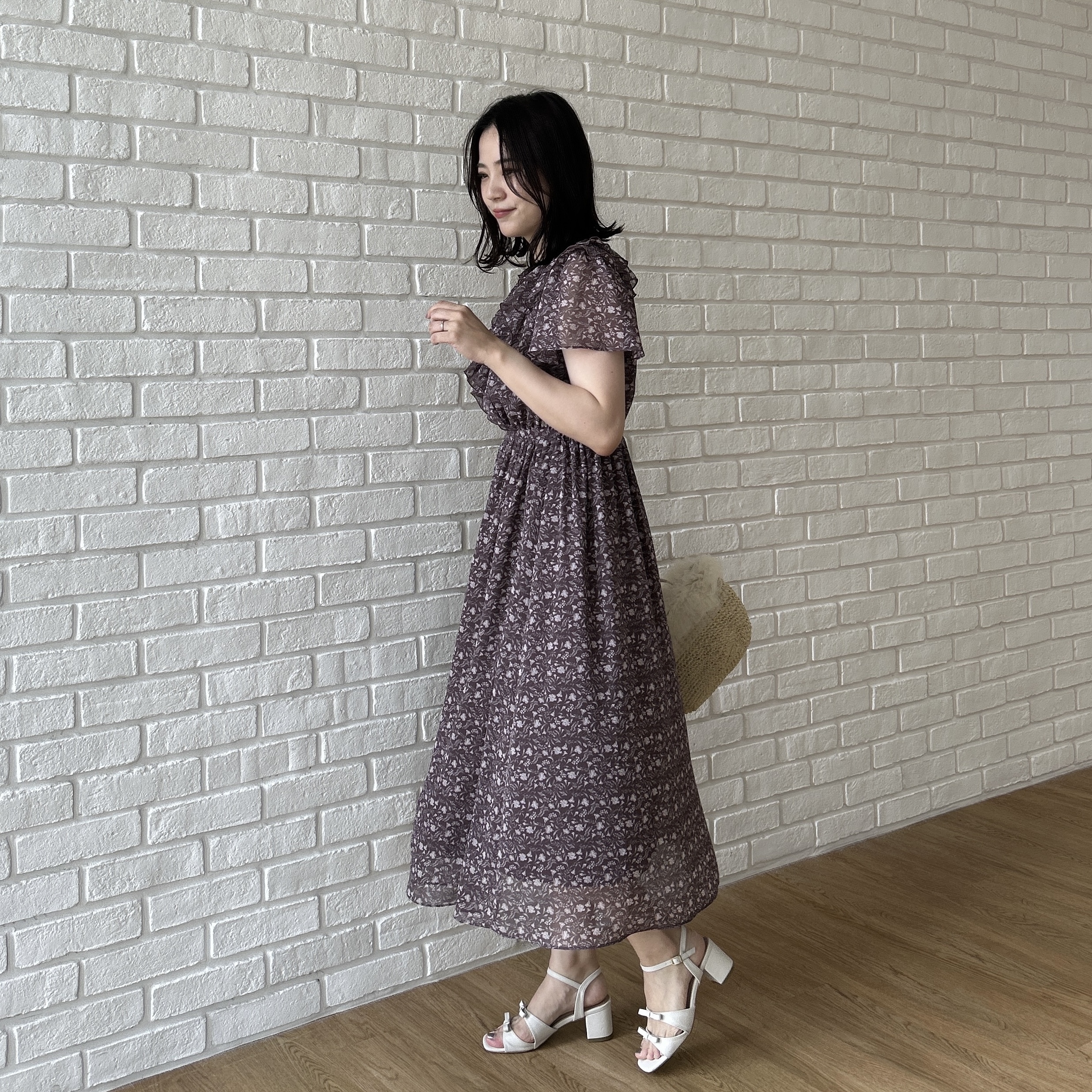 shinoさんの「Couture brooch｜【洗える・パール調釦】愛されシアーカーディガン」を使ったコーディネート