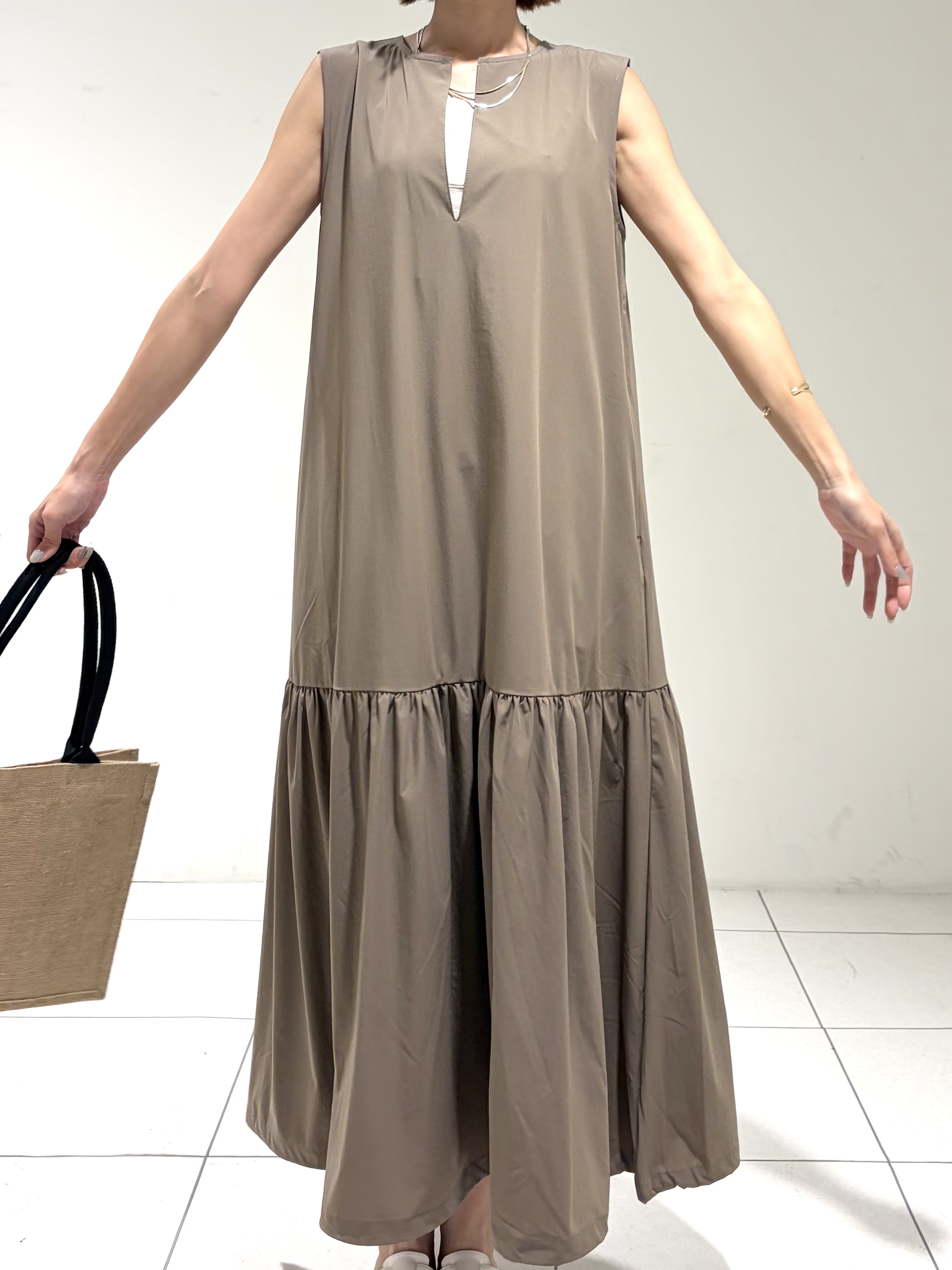 shioriさんの「INDIVI｜アートメッシュブルゾン」を使ったコーディネート