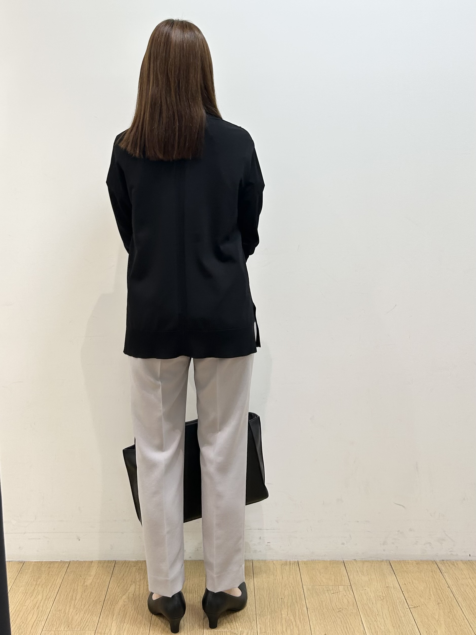 kozueさんの「INDIVI｜【撥水／UVケア／SETUP可能】軽量タックスキッパーブラウス」を使ったコーディネート