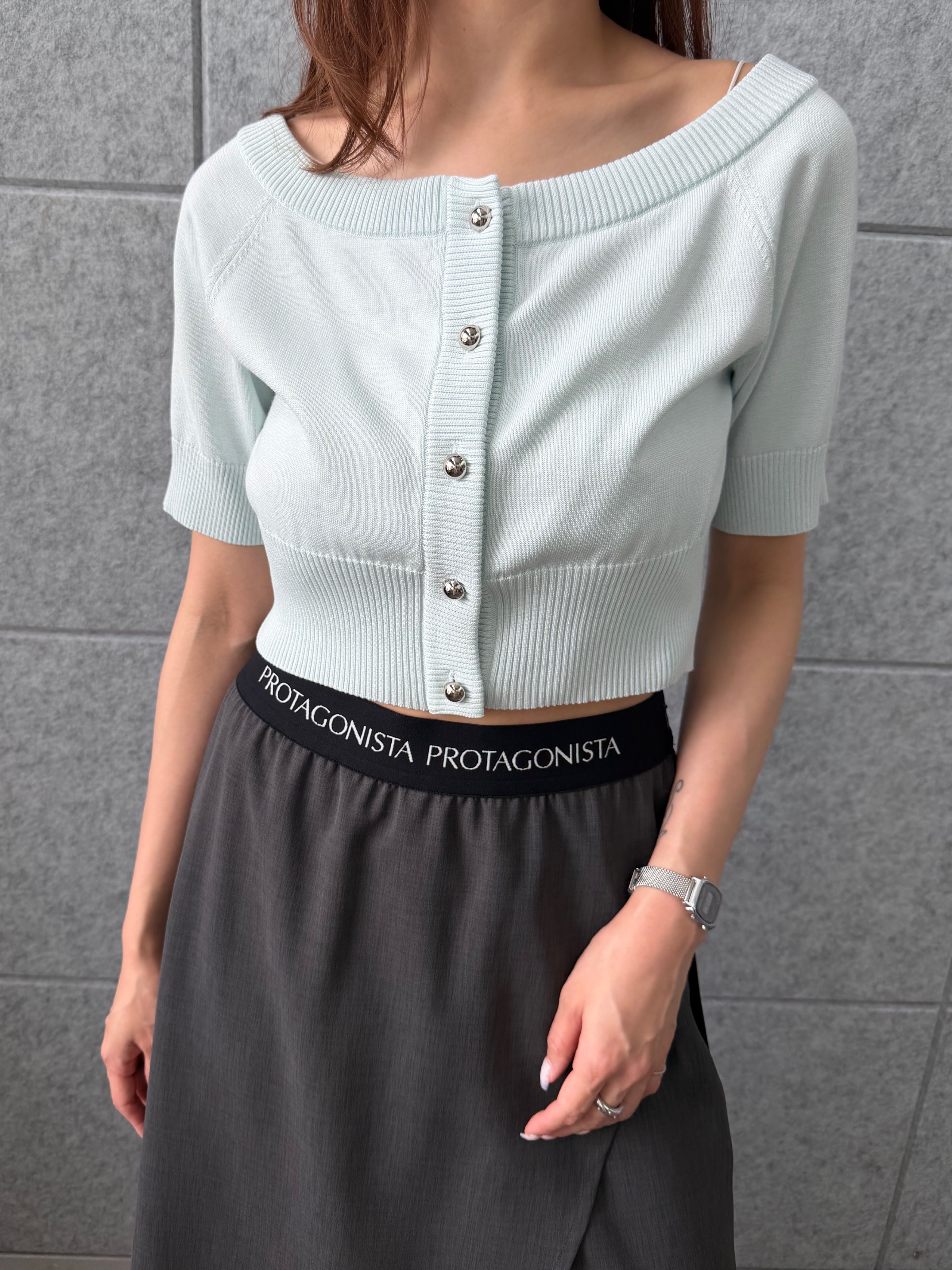 kanamiさんの「CODE A｜design knit short cardigan」を使ったコーディネート