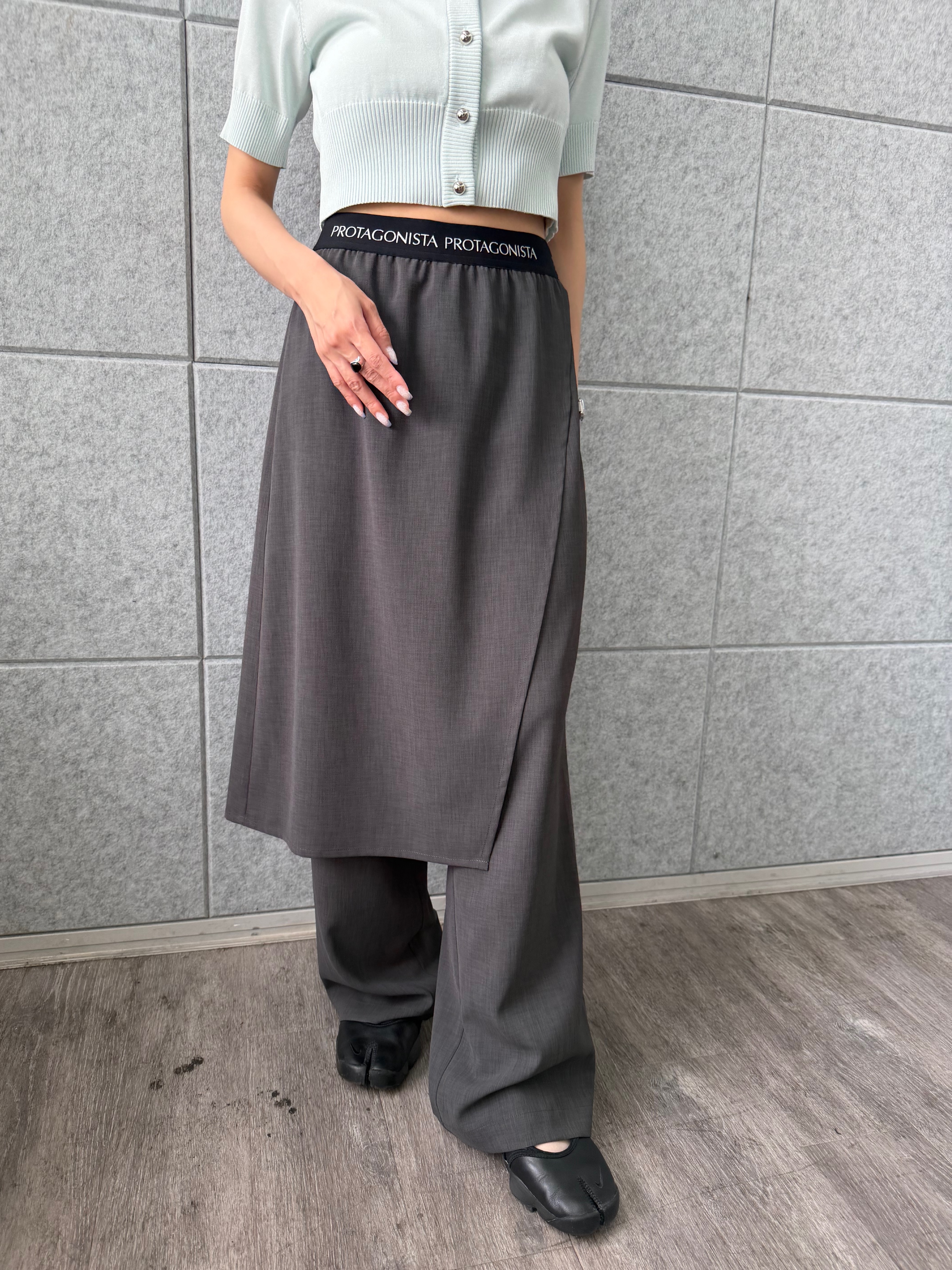kanamiさんの「CODE A｜design knit short cardigan」を使ったコーディネート