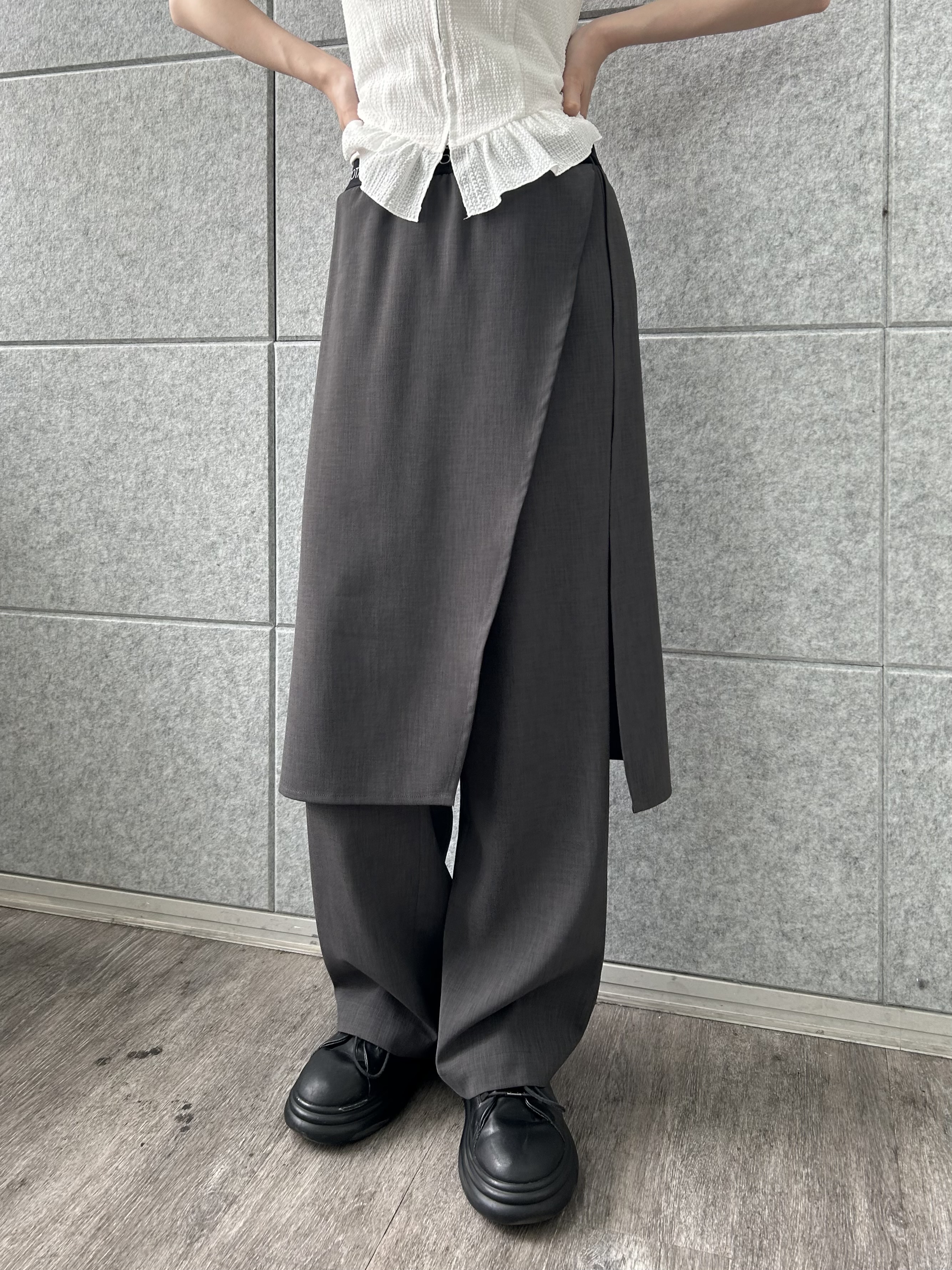 honoka Aさんの「CODE A｜halter neck bustier」を使ったコーディネート