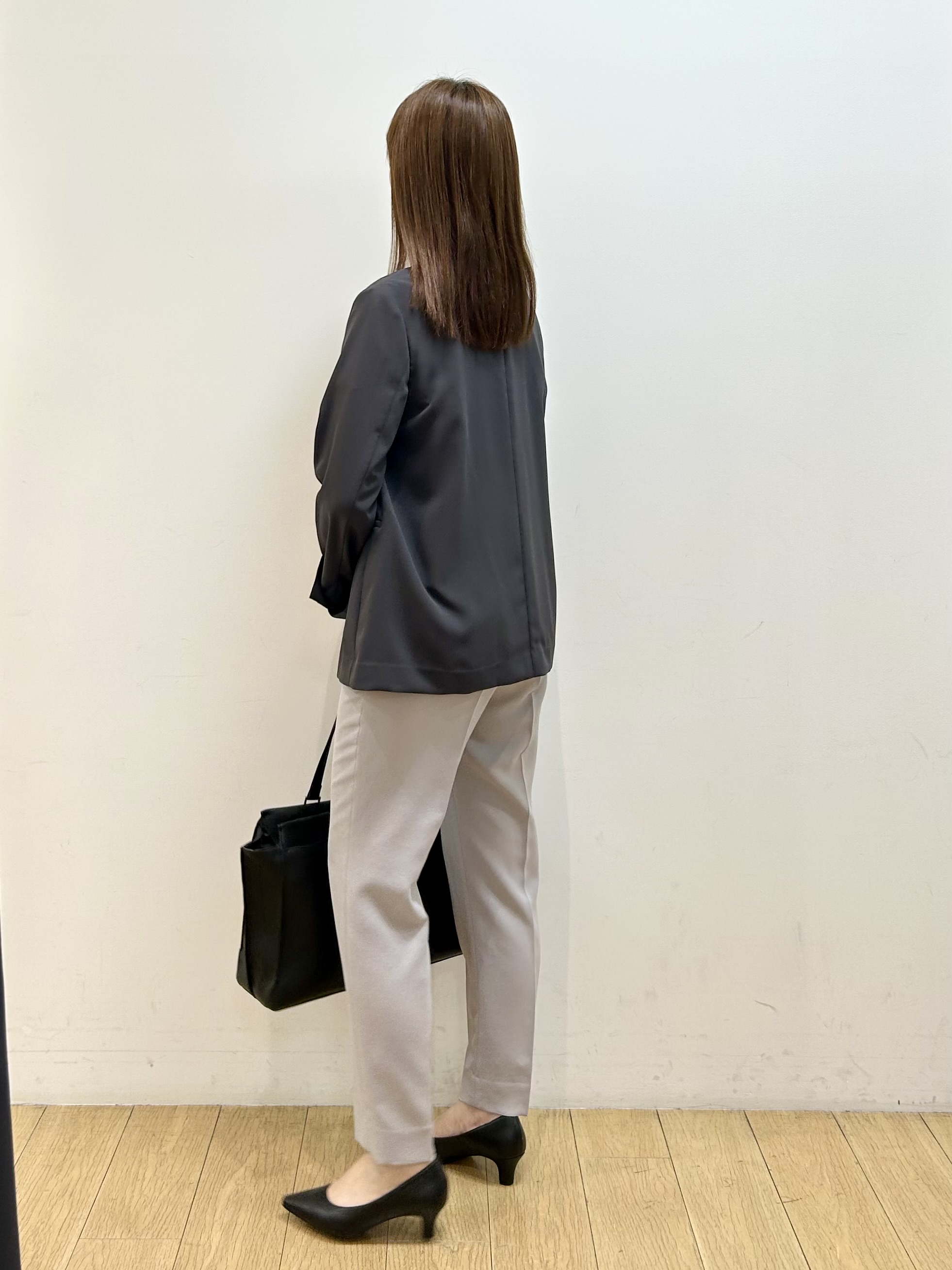 kozueさんの「INDIVI｜【接触冷感／透湿／着る日傘】ノーカラージャケット」を使ったコーディネート
