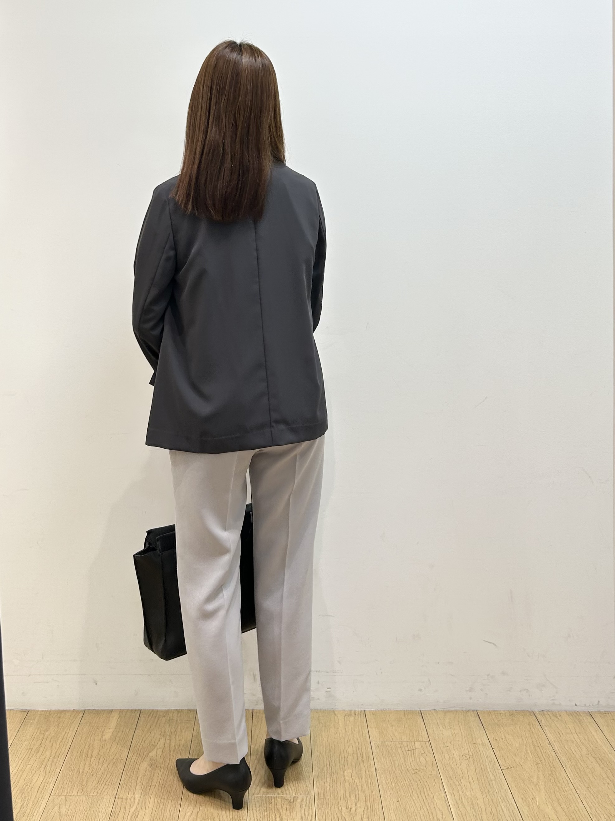kozueさんの「INDIVI｜【接触冷感／透湿／着る日傘】ノーカラージャケット」を使ったコーディネート