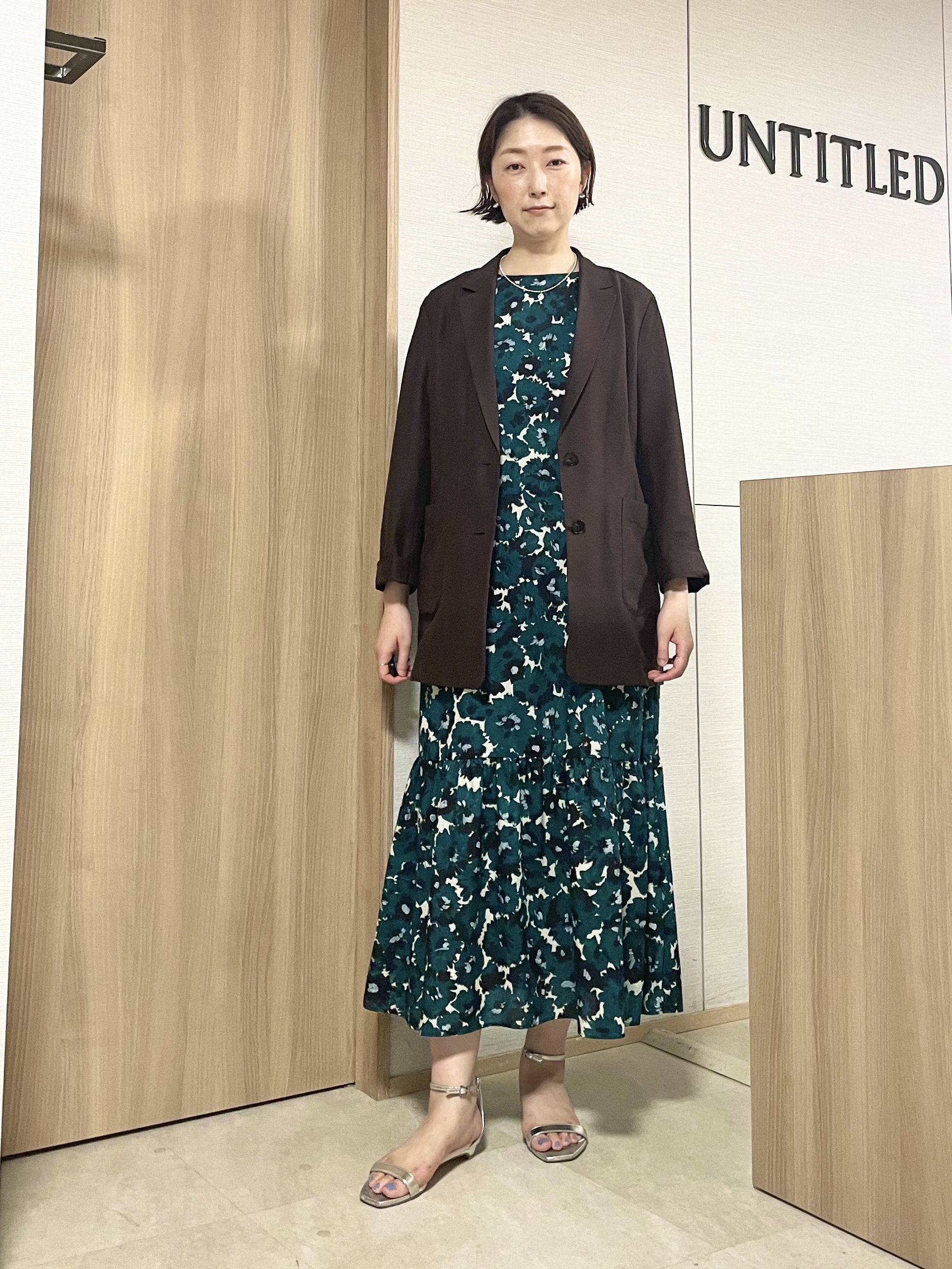 aliceさんの「UNTITLED｜【花柄/着映え】フラワープリントワンピース」を使ったコーディネート