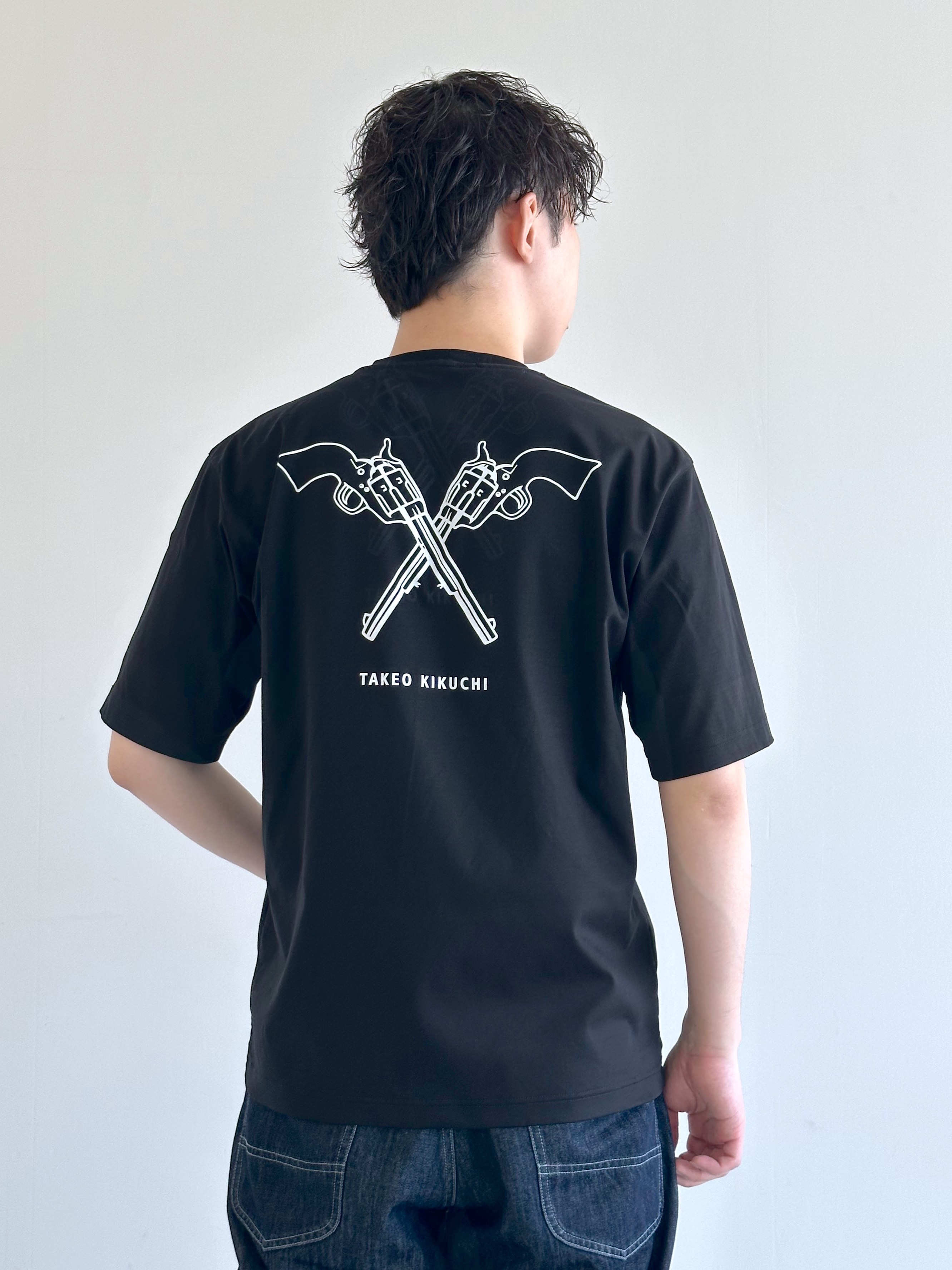 イッシーさんの「TAKEO KIKUCHI｜【BOWLER HAT LABEL】ビリケンさんプリント 半袖シャツ」を使ったコーディネート