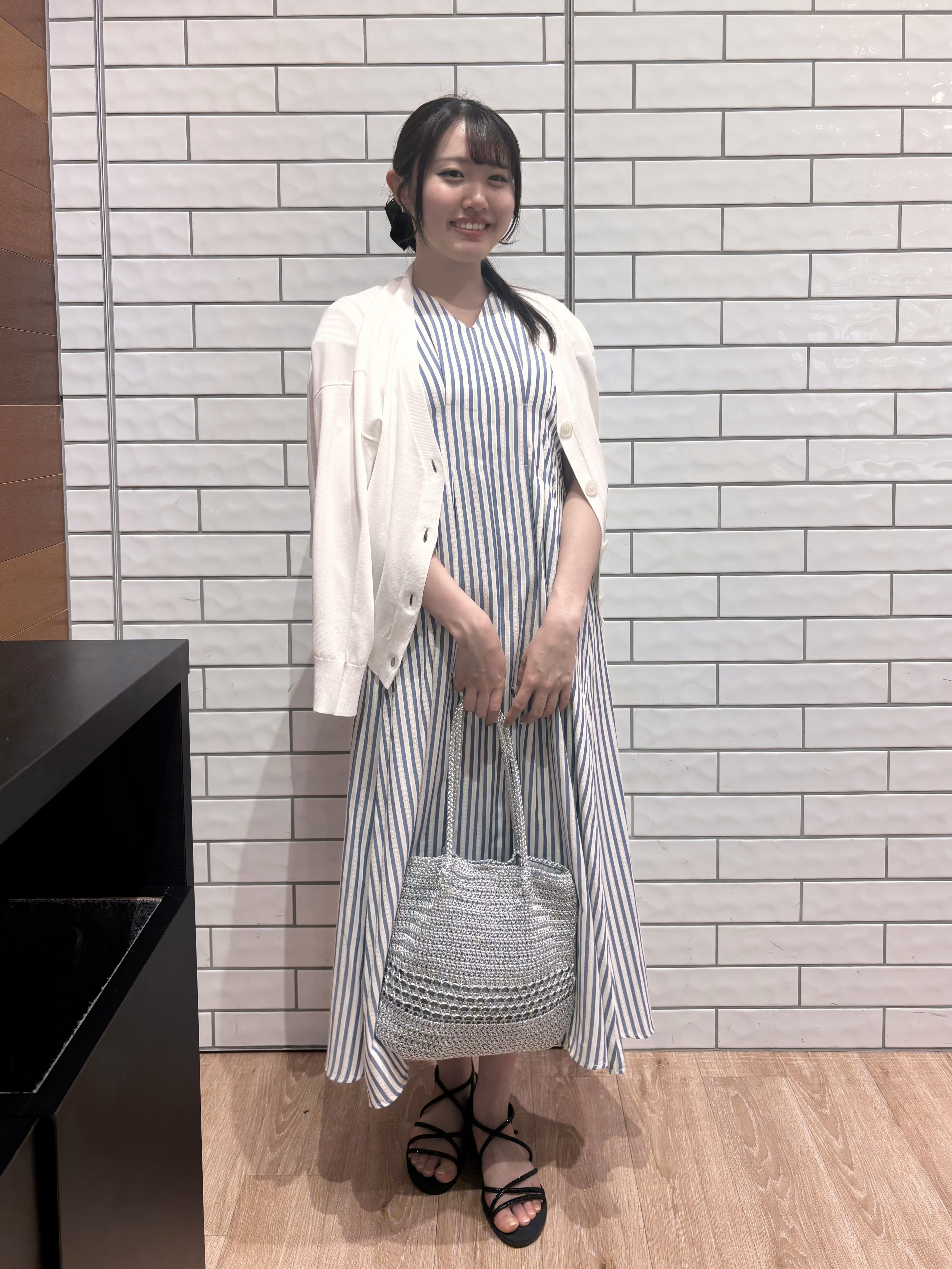 わかなさんの「OPAQUE.CLIP｜【UV／接触冷感】Vネックリラクシーニットカーディガン《洗濯機OK／抗ピル》」を使ったコーディネート