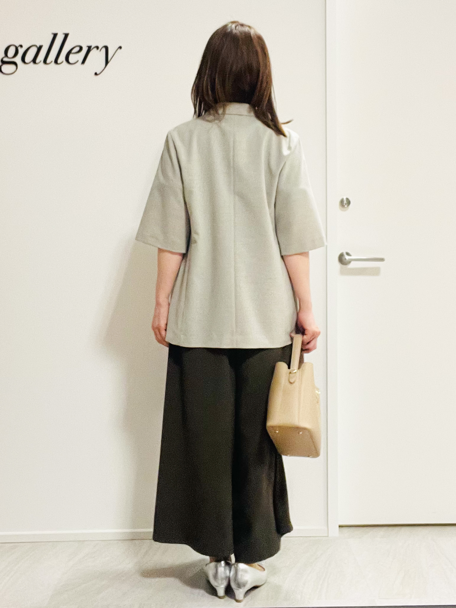 めいさんの「UNTITLED｜【セットアップ可/UVカット/前後2WAY】リラクシーフレンチスリーブブラウス」を使ったコーディネート