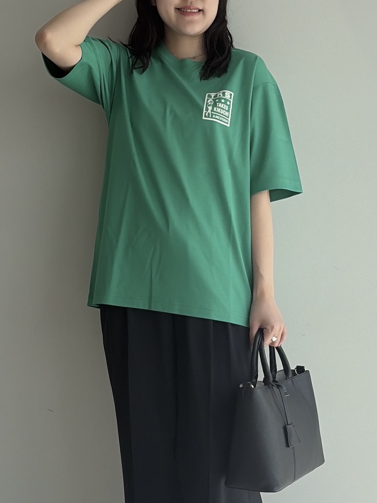 Akutagawaさんの「TAKEO KIKUCHI｜【BOWLER HAT LABEL】アイスクリアコットン ラッキーセブン 半袖Tシャツ」を使ったコーディネート