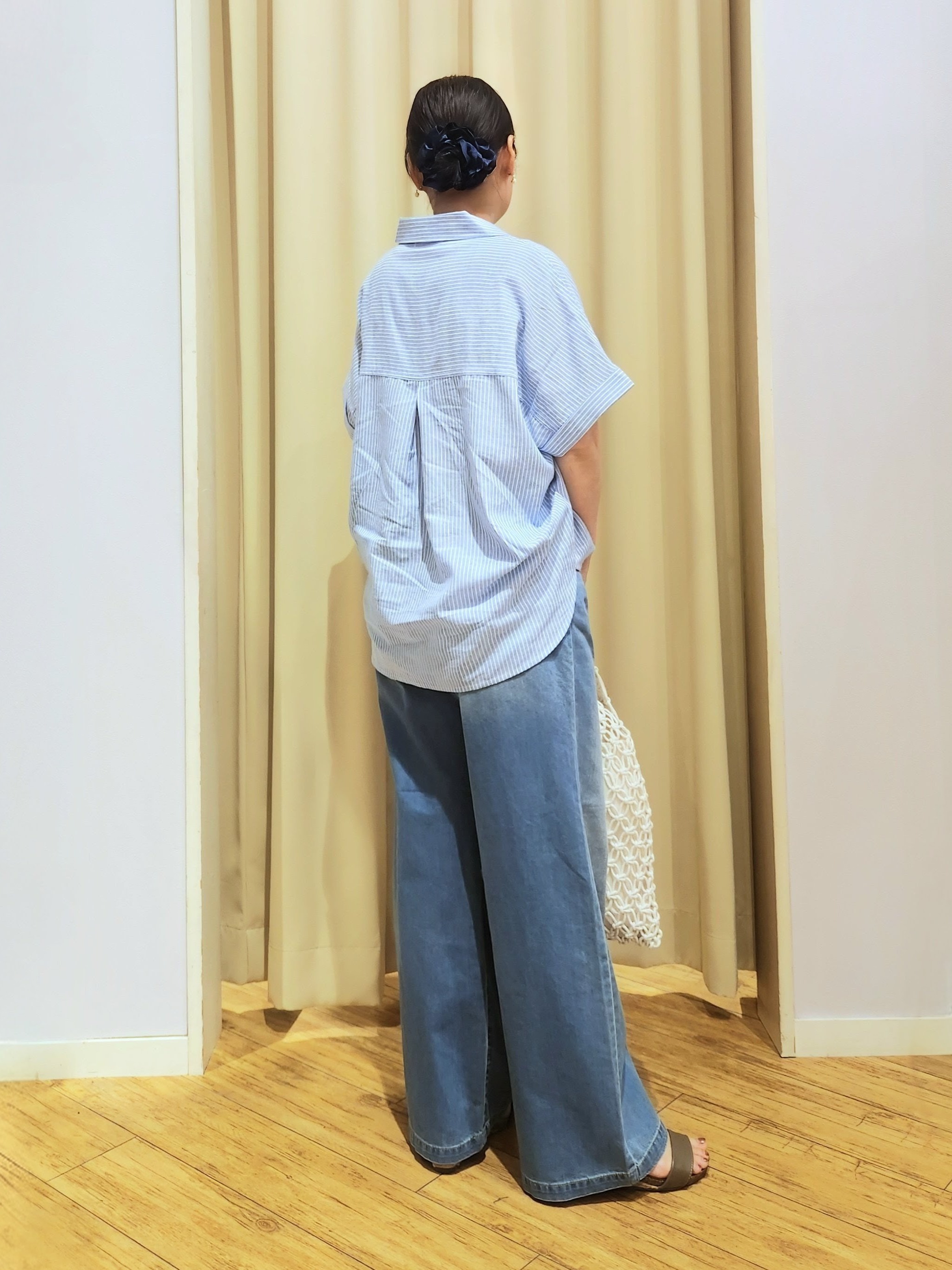 くまさんの「SHOO･LA･RUE｜【UV/吸水速乾/抗菌防臭】インせず着られる フレンチリネンスキッパーシャツ」を使ったコーディネート