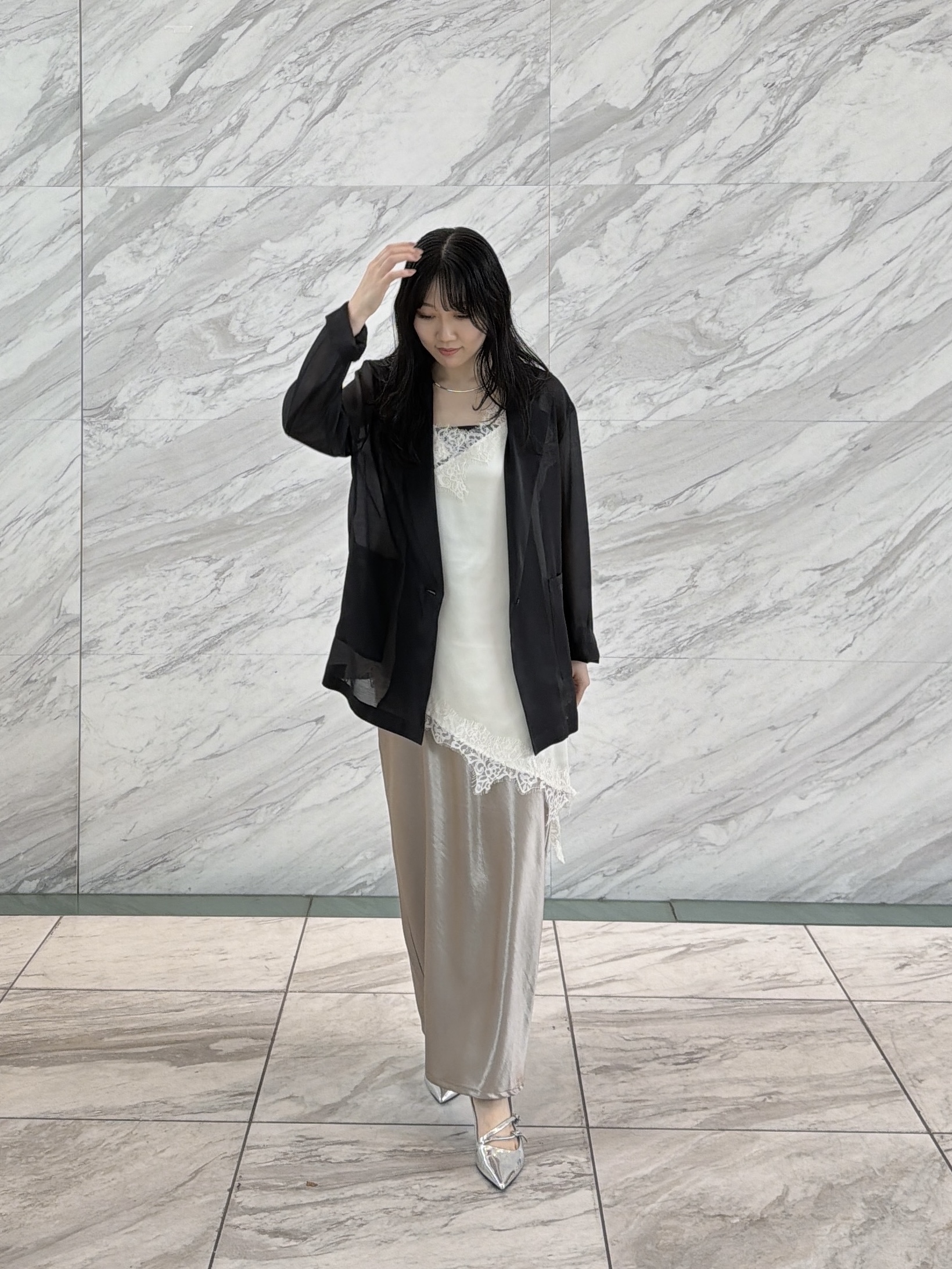 rinaさんの「INDIVI｜【接触冷感/通気性】シアーシャツジャケット」を使ったコーディネート