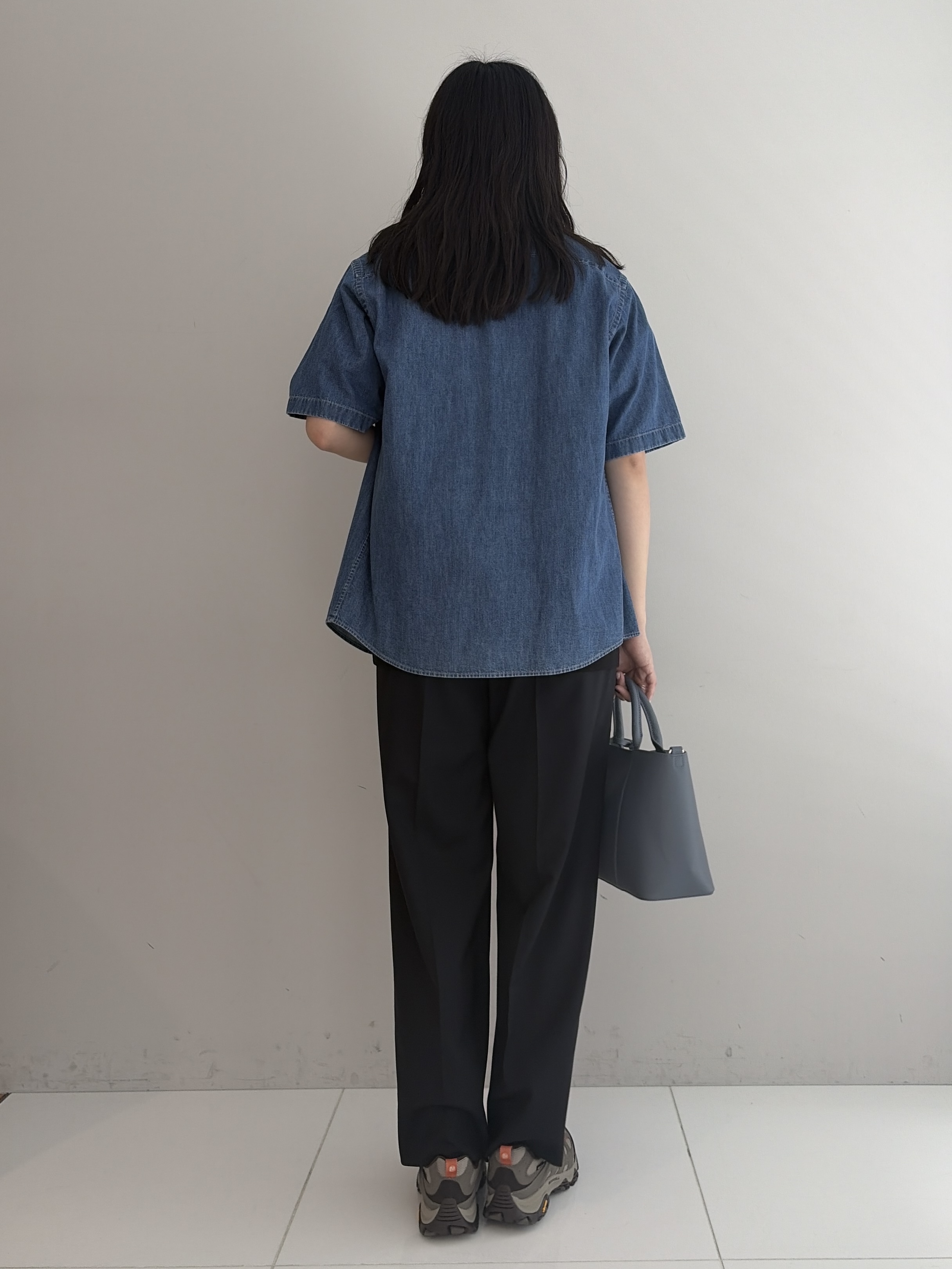 Akutagawaさんの「TAKEO KIKUCHI｜【BOWLER HAT LABEL】エクスプローラー 11ozカラーデニム」を使ったコーディネート