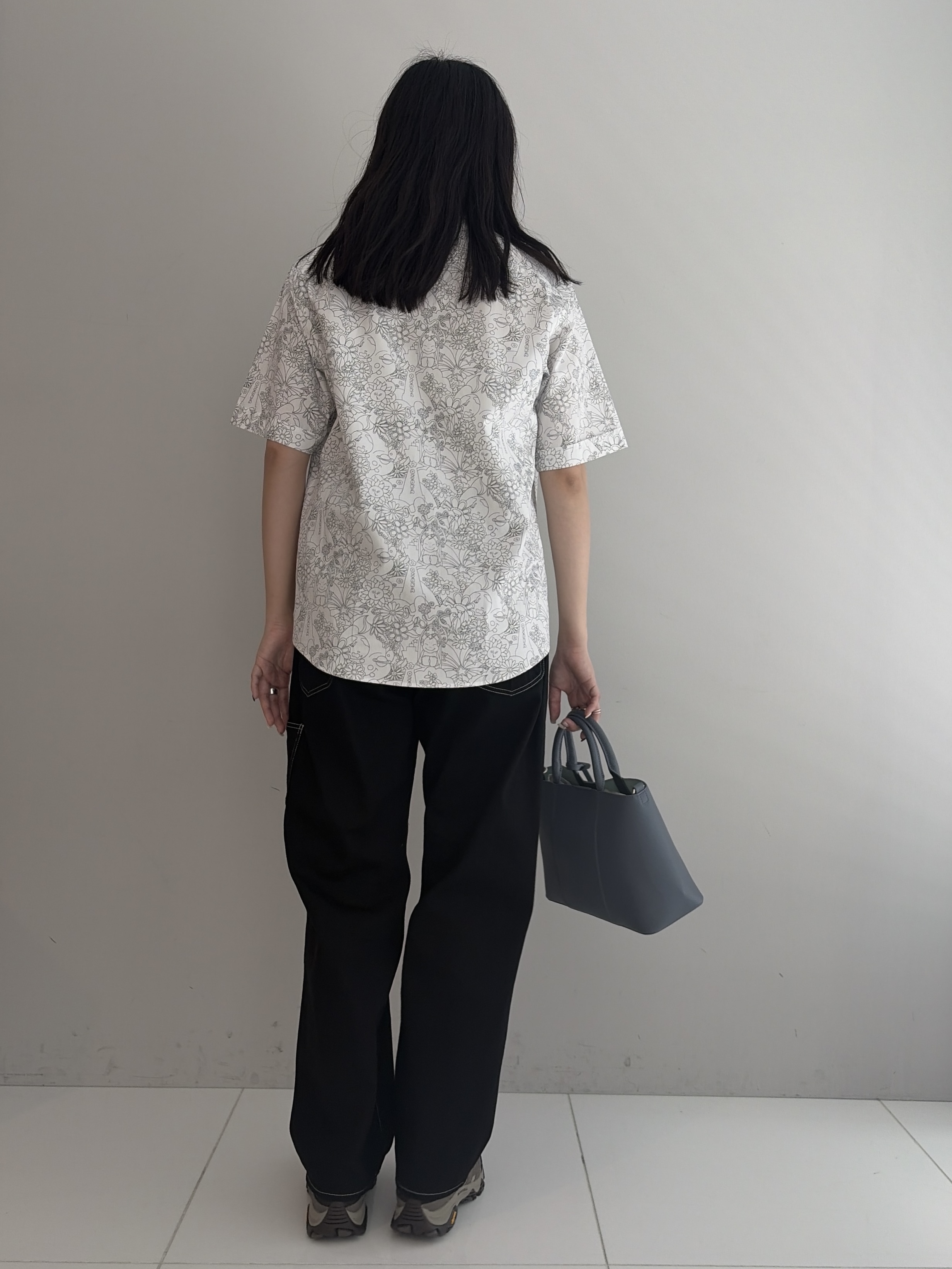 Akutagawaさんの「TAKEO KIKUCHI｜【BOWLER HAT LABEL】エクスプローラー 11ozカラーデニム」を使ったコーディネート