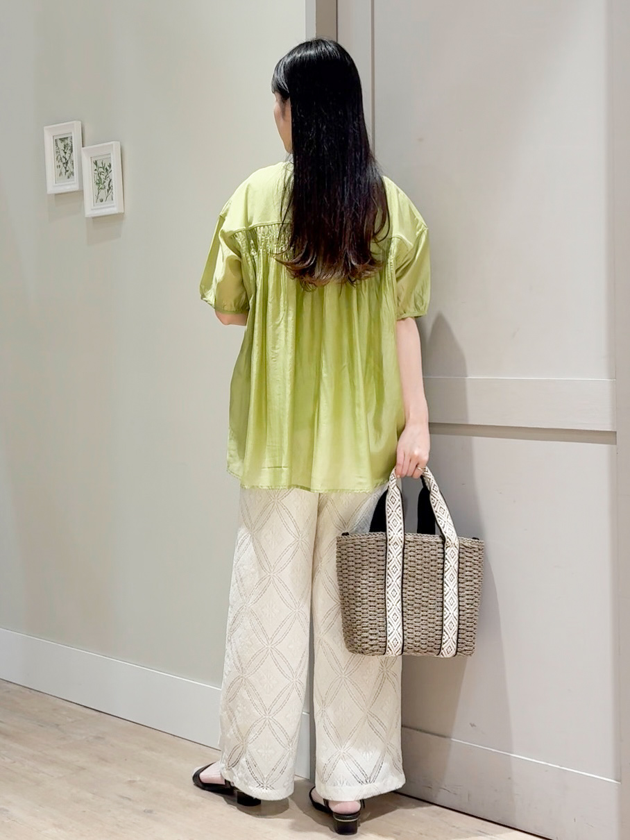 Mayuさんの「grove｜【UVカット】体型カバー叶う、バックプリーツTシャツ」を使ったコーディネート