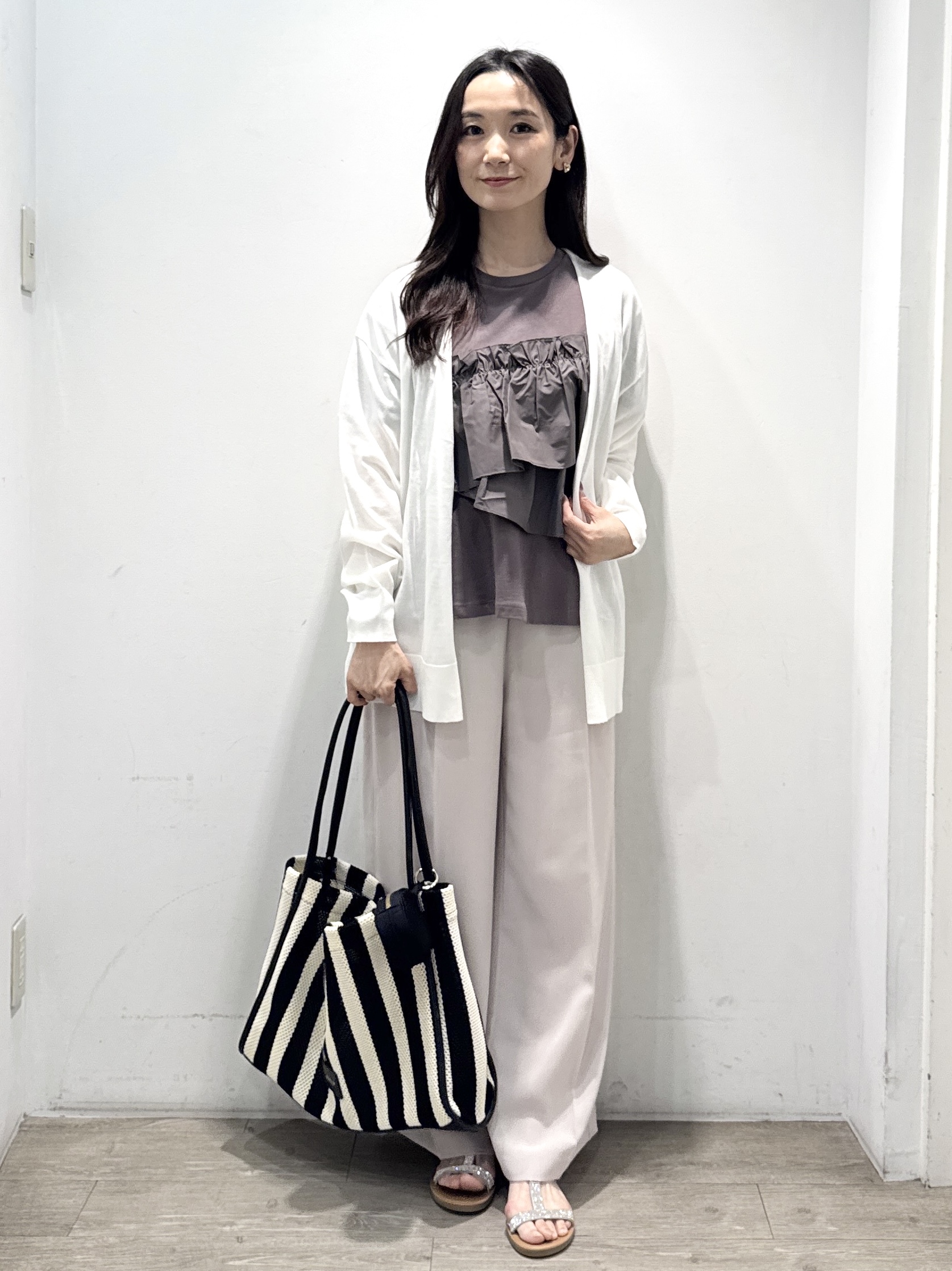 yuicciさんの「OPAQUE.CLIP｜【接触冷感】ニットカーディガン《洗濯機OK／抗ピリング》」を使ったコーディネート