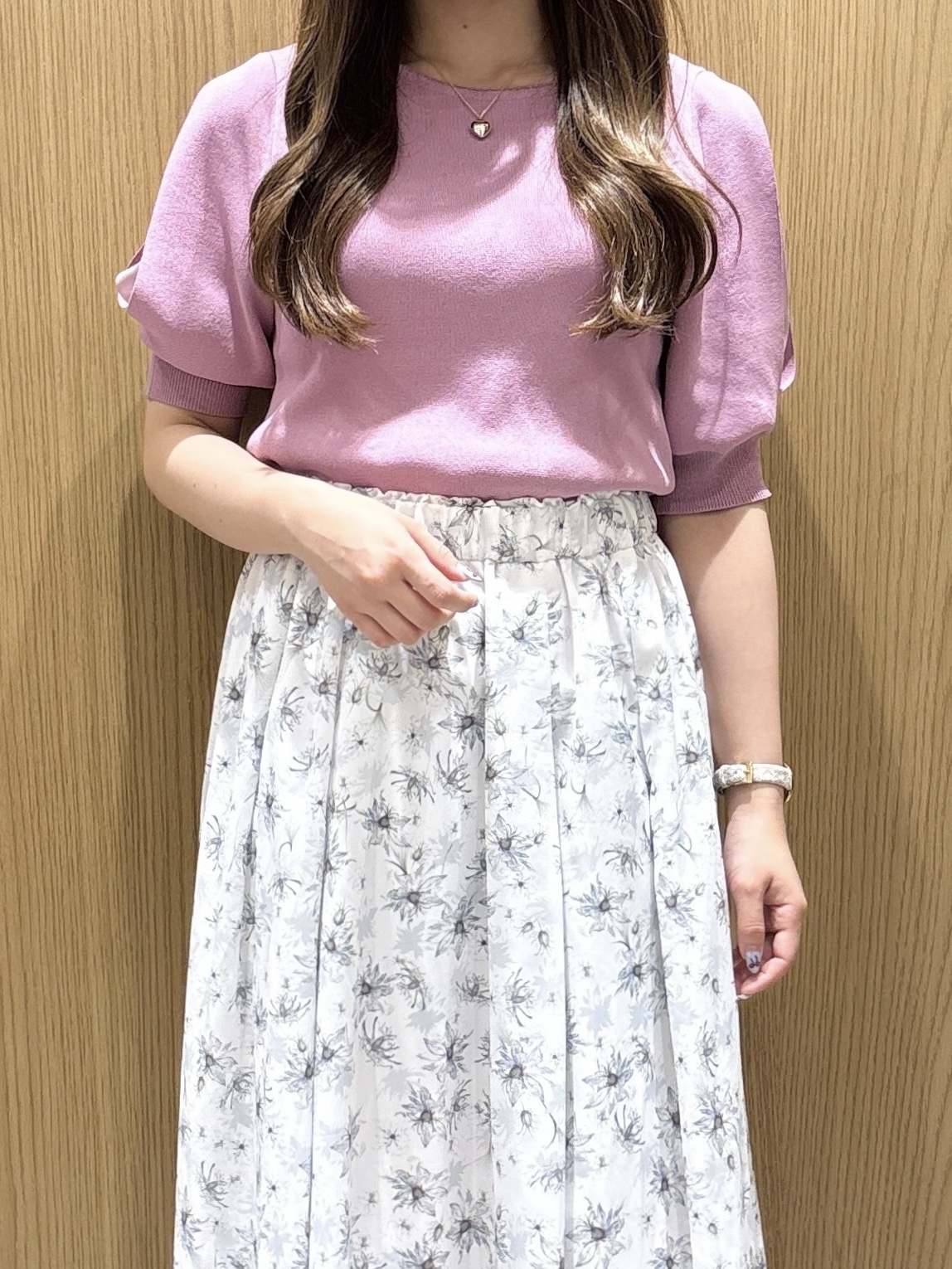 ゆいさんの「index｜【接触冷感／UVケア】クールタッチラップスリーブニット《洗濯機OK／XS～3L／9col》」を使ったコーディネート