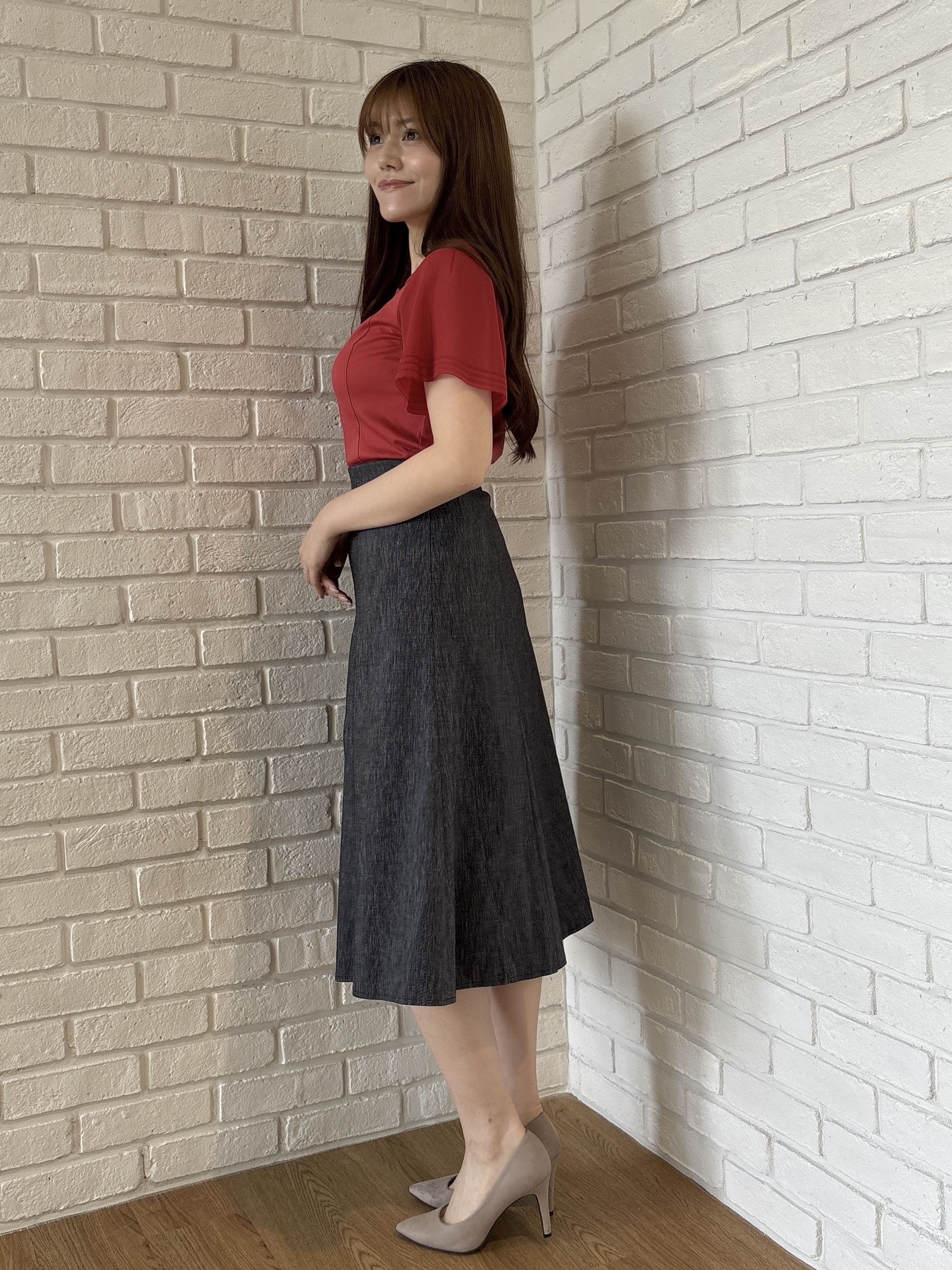 sayaさんの「COUP DE CHANCE｜【手洗い可／日本製】麻混フレアースカート」を使ったコーディネート